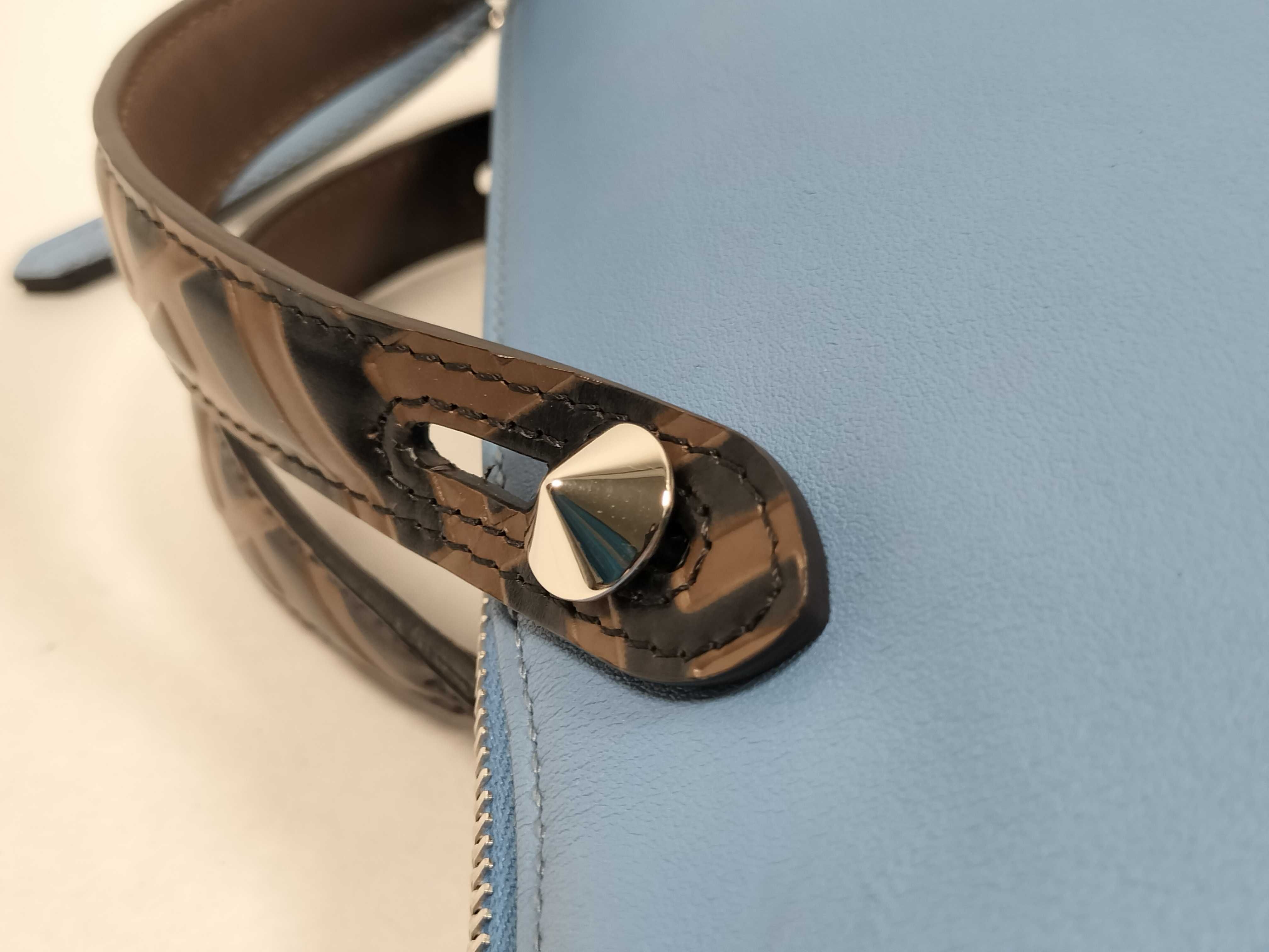 By The Way Medium Leather 2-Way Handbag, Blue, 8BL124 (Shoulder Bag) — view 5