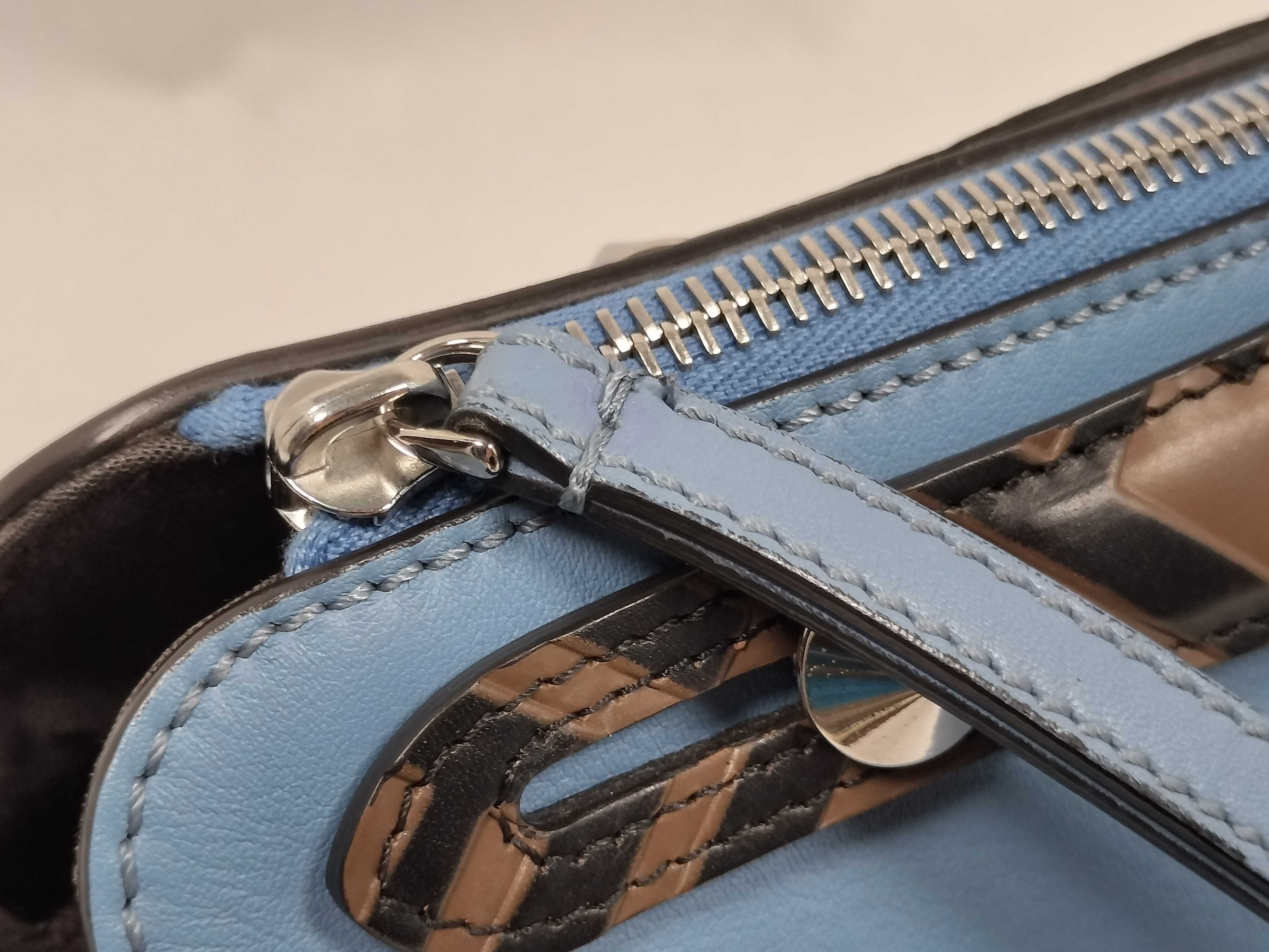 By The Way Medium Leather 2-Way Handbag, Blue, 8BL124 (Shoulder Bag) — view 9