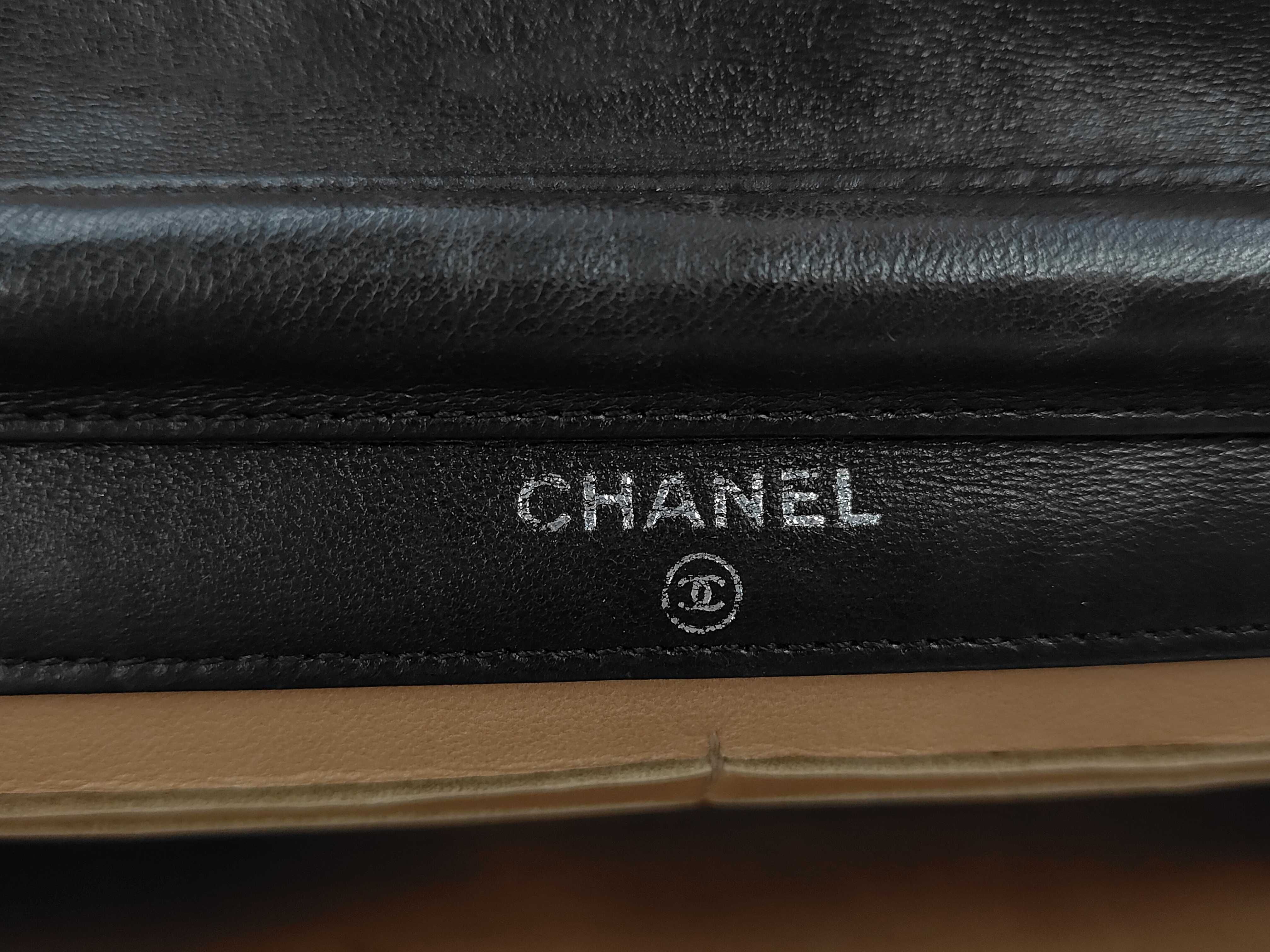 Shoulder Wallet Shoulder Bag — view 9