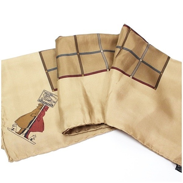 silk scarf, brown, checkered pattern, with rug. — view 7