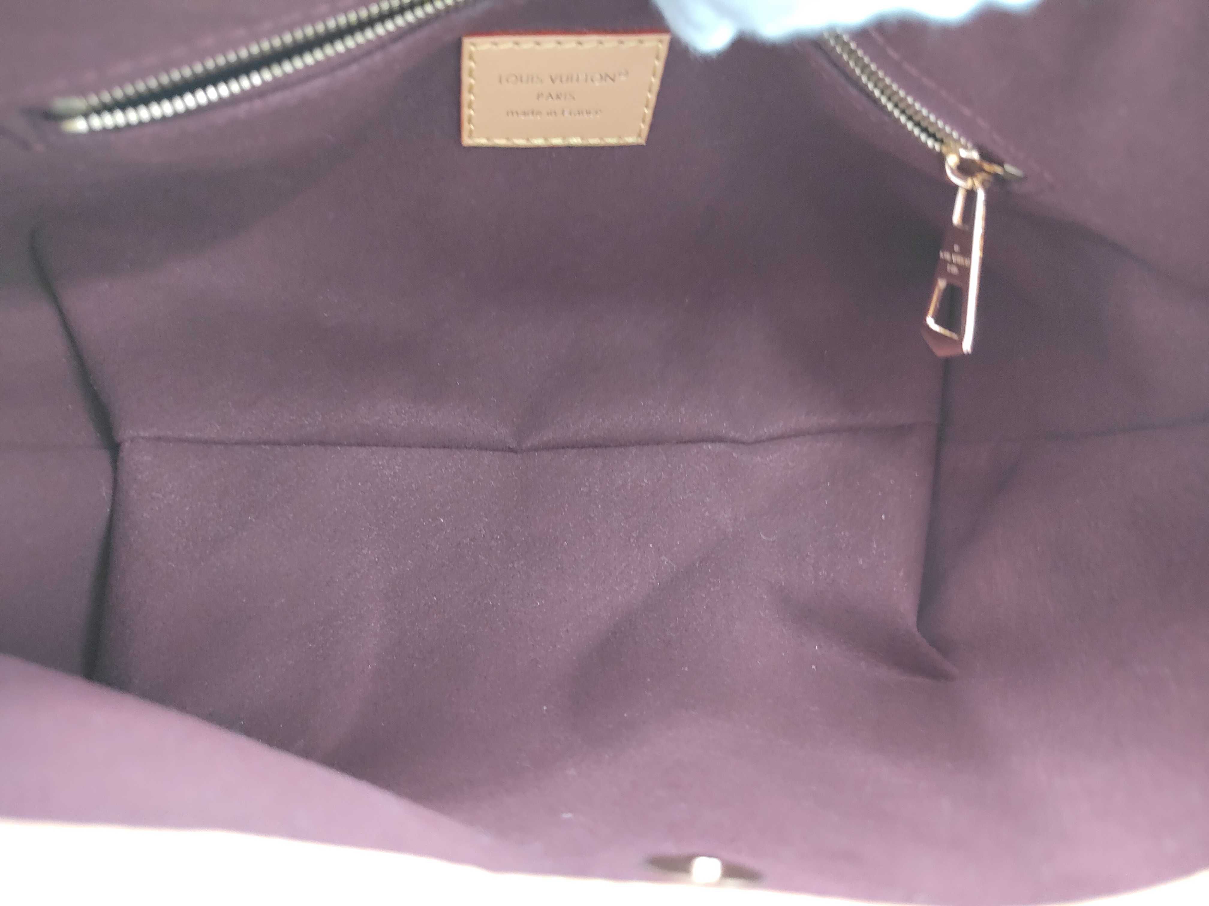 M13014 Carryall BB Bag 24 Shoulder Bag — view 8