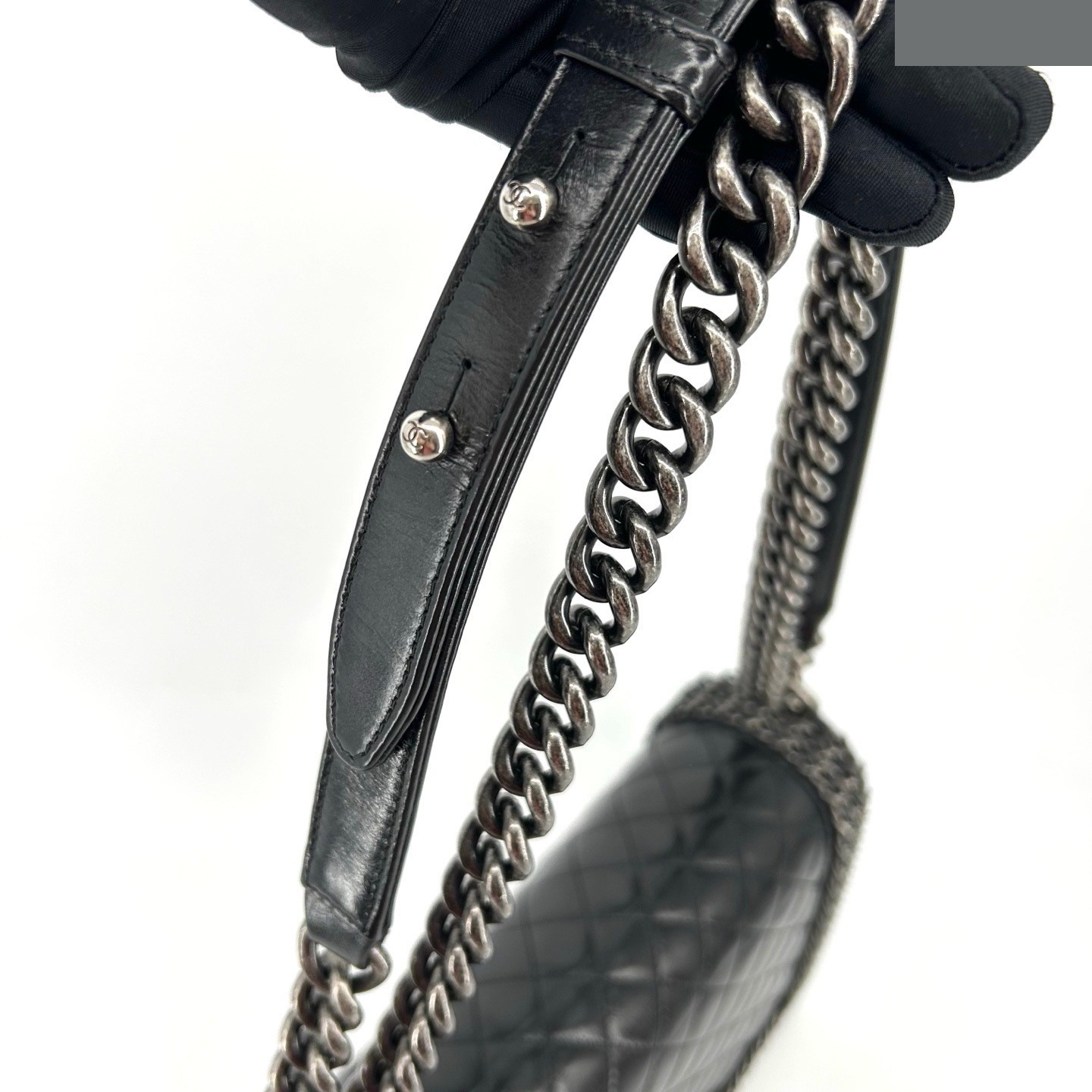 Calfskin Chain Around Leboy Medium — view 7