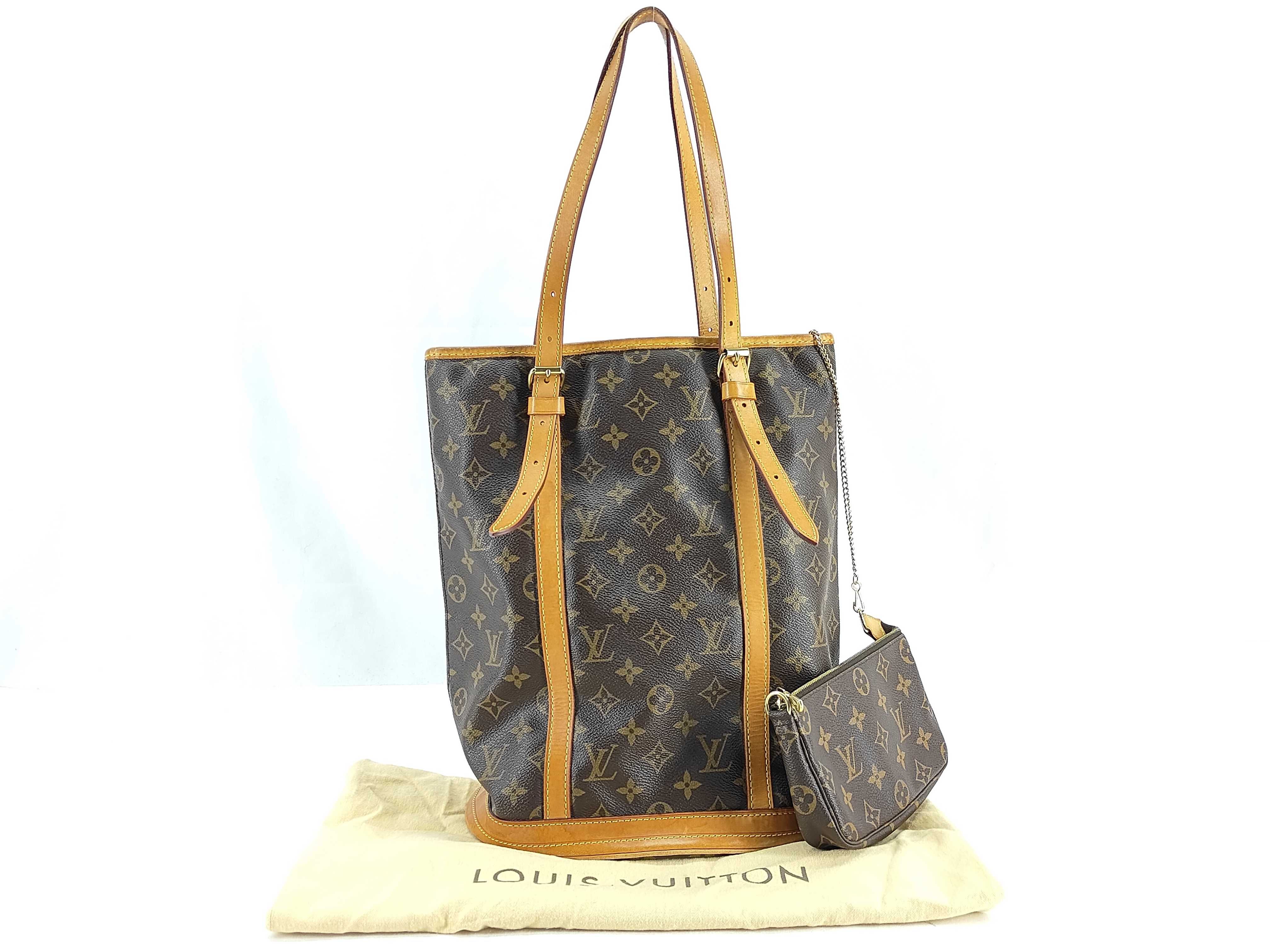 Monogram Bucket GM DK0152 Tote Bag with Pouch