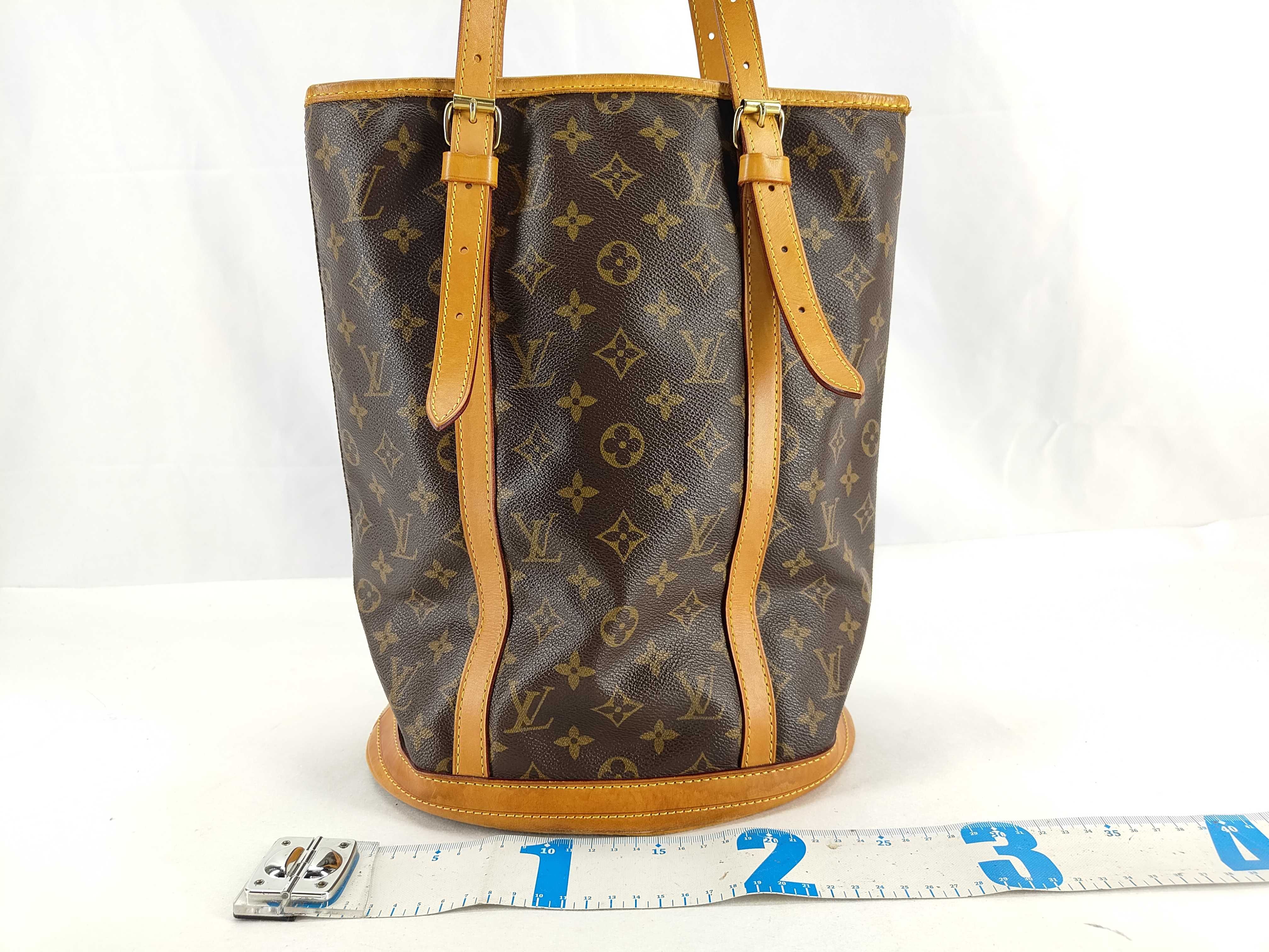 Monogram Bucket GM DK0152 Tote Bag with Pouch — view 2