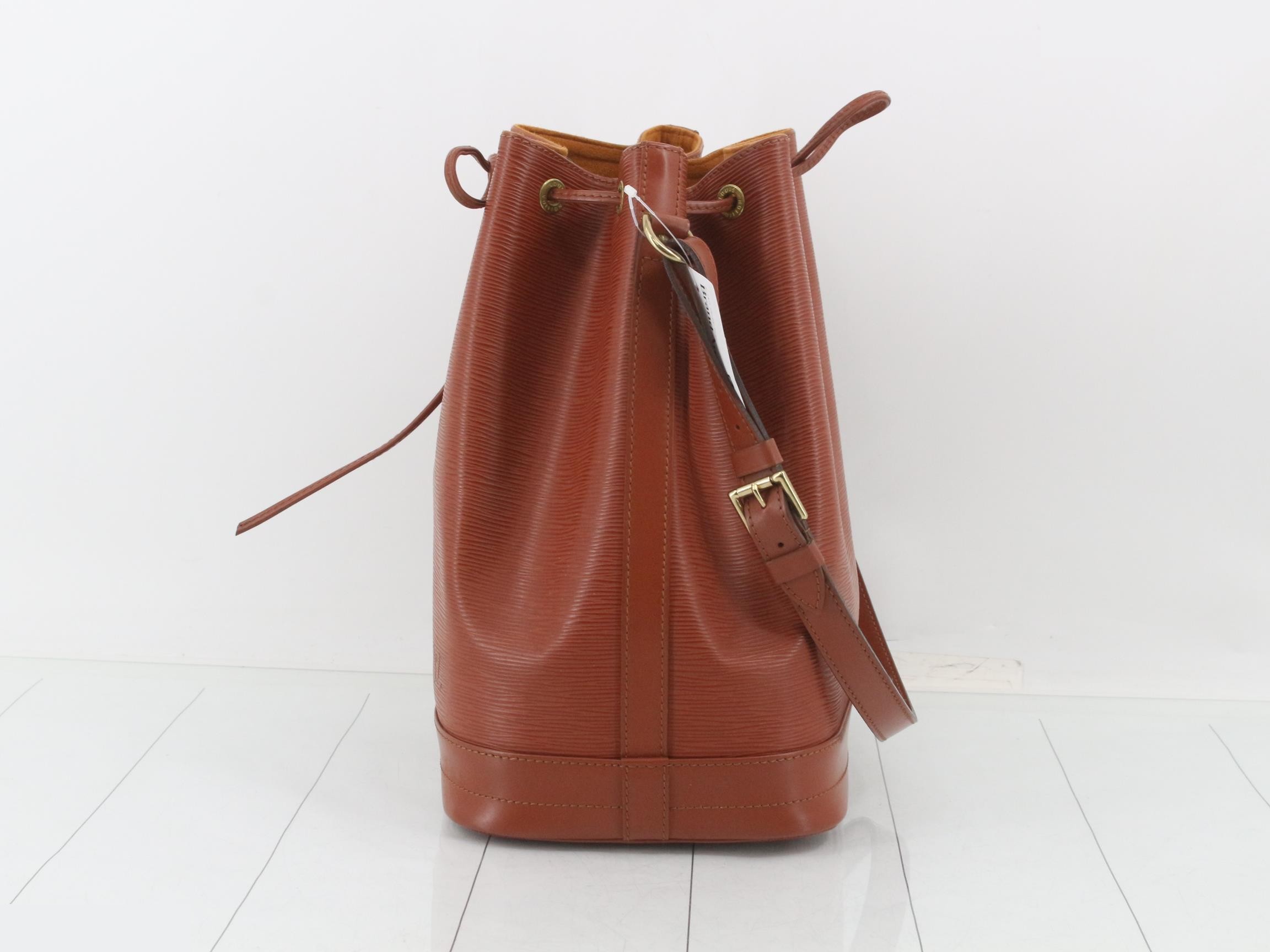 Epi Noe Kenyan Brown Shoulder Bag — view 3