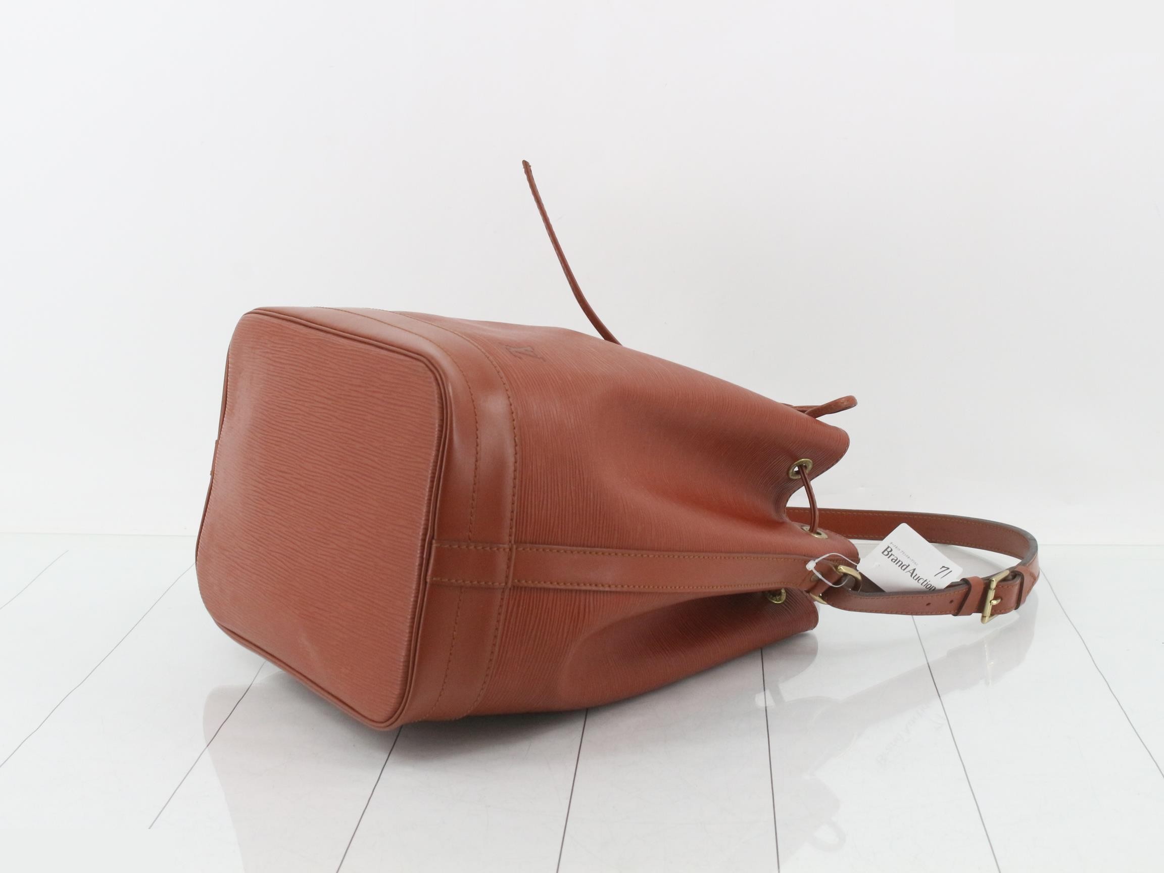Epi Noe Kenyan Brown Shoulder Bag — view 6