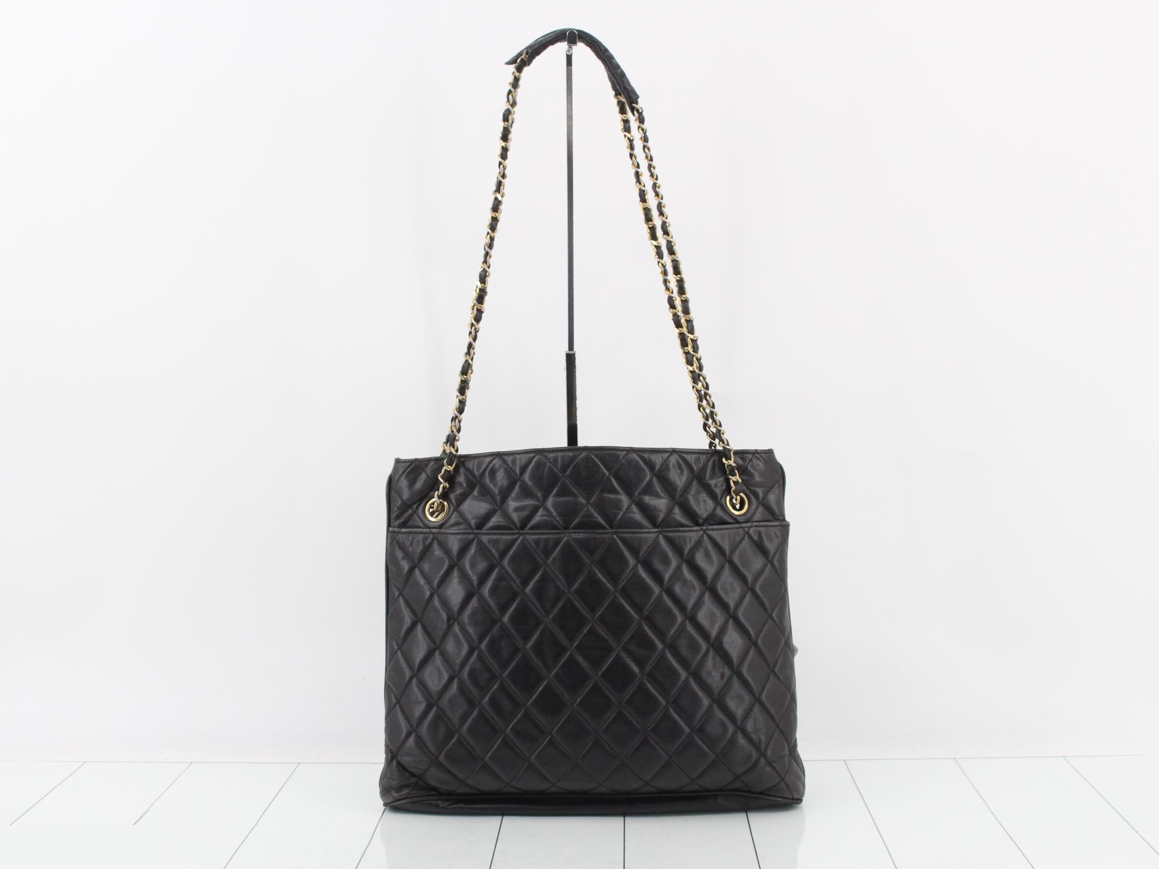 Matelassé Lambskin Chain Shoulder Bag