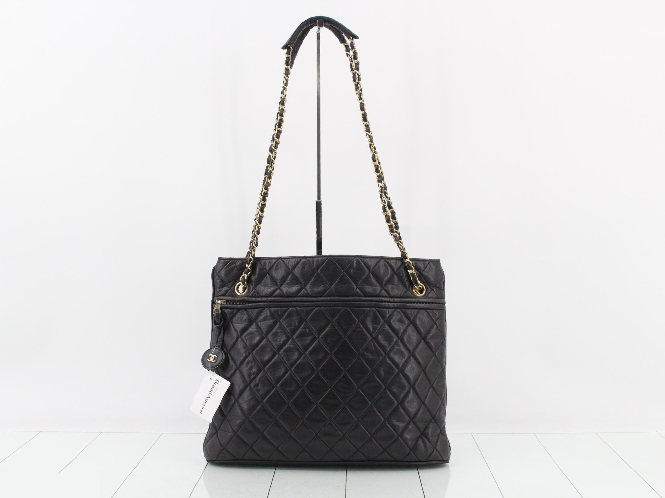 Matelassé Lambskin Chain Shoulder Bag — view 2