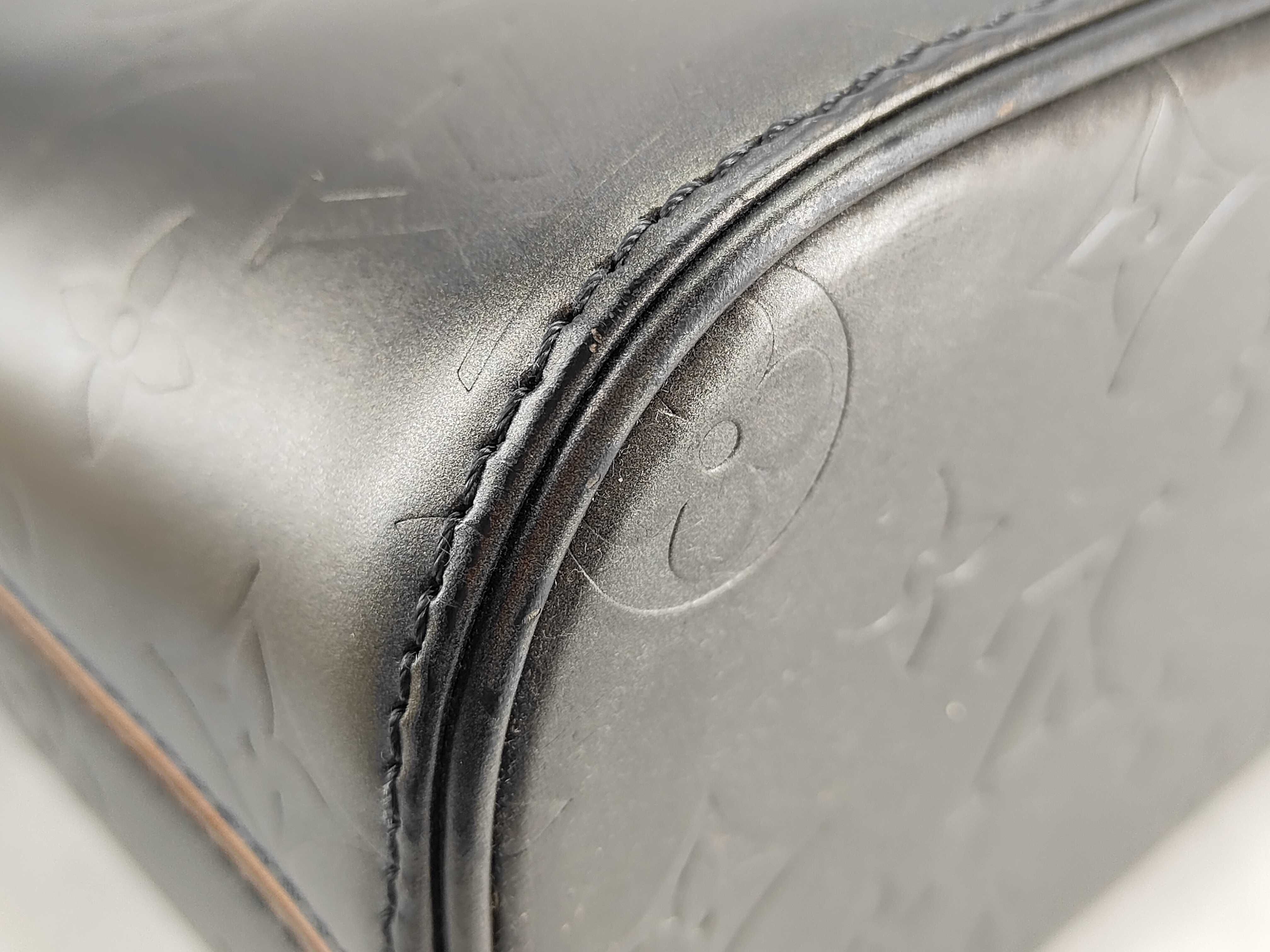Monogram Matte LV Wilwood Tote Bag — view 8