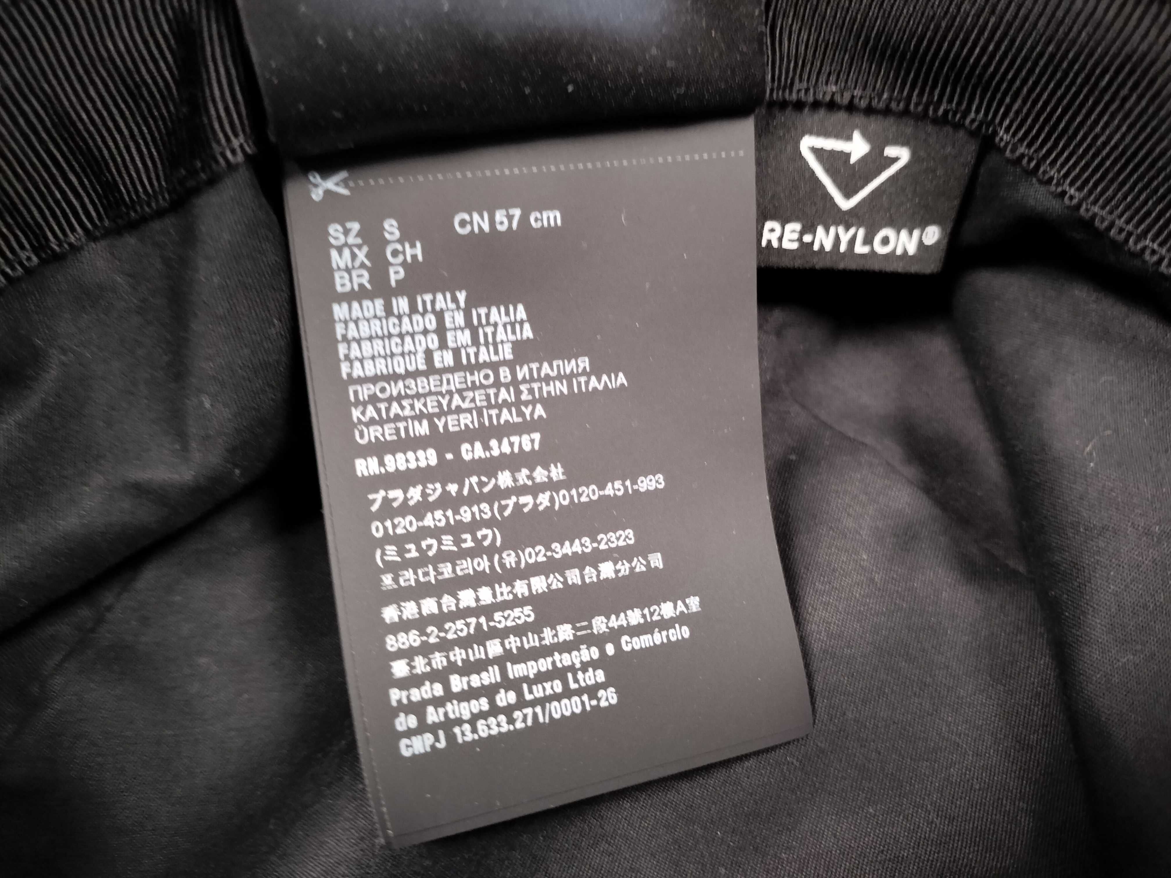 bucket hat. Accessories: dust bag, other small items. — view 6