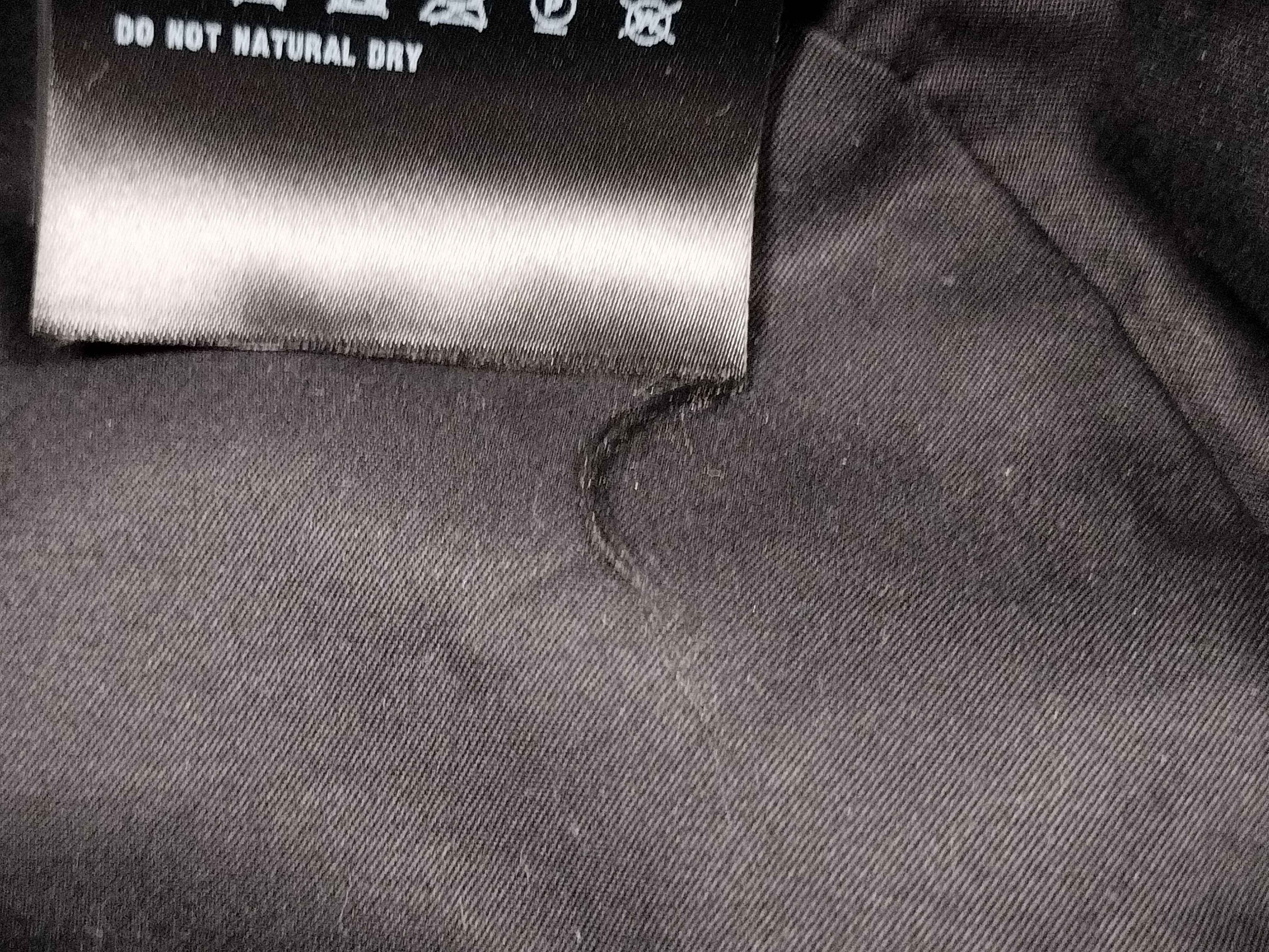 bucket hat. Accessories: dust bag, other small items. — view 7