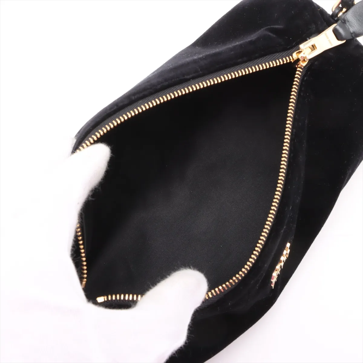 Velvet Chain Shoulder Bag Bordeaux 5NE851 — view 7