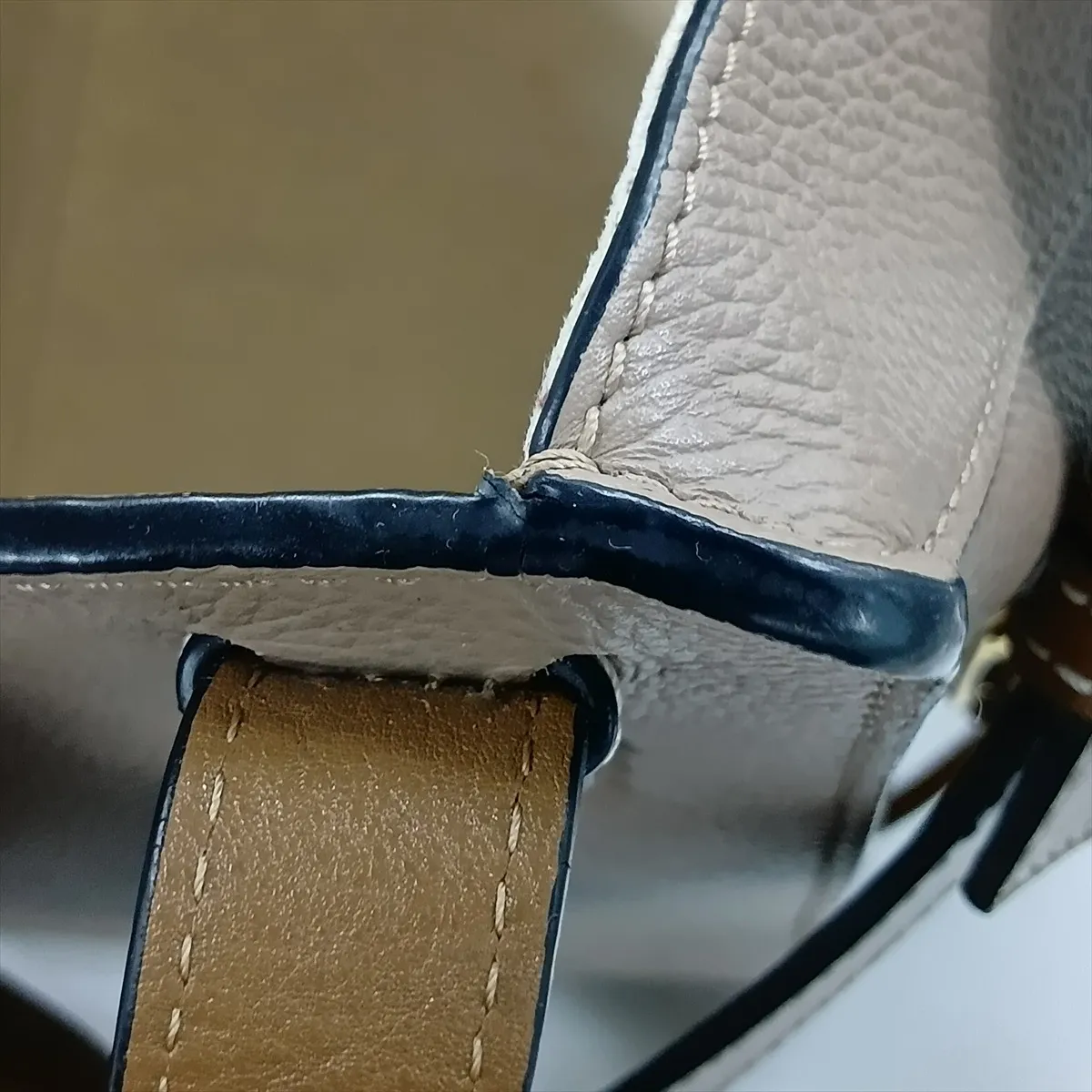 Hammock Small Leather 2-Way Handbag, Beige — view 11