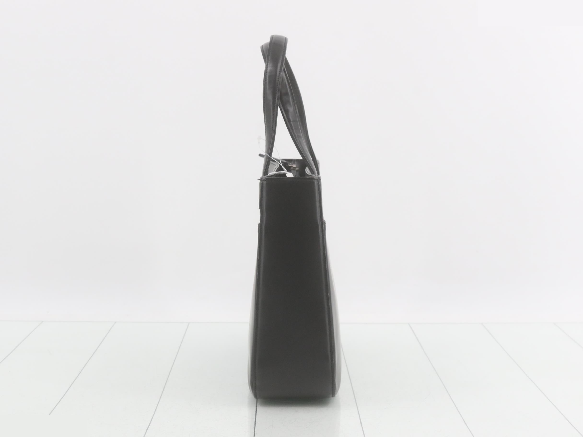 handbag — view 3