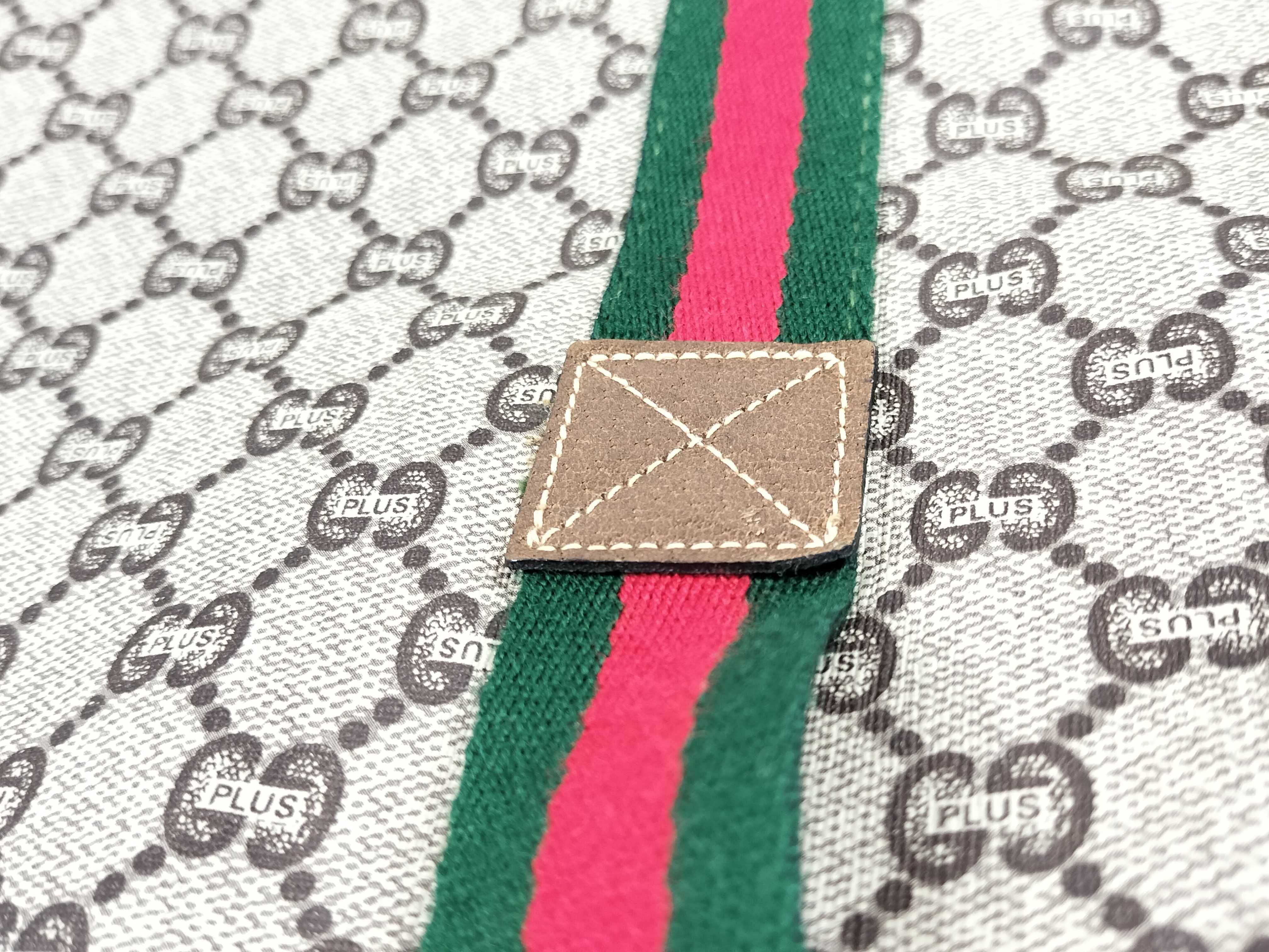 GG Supreme Old Gucci PLUS Sherry Tote Bag — view 13