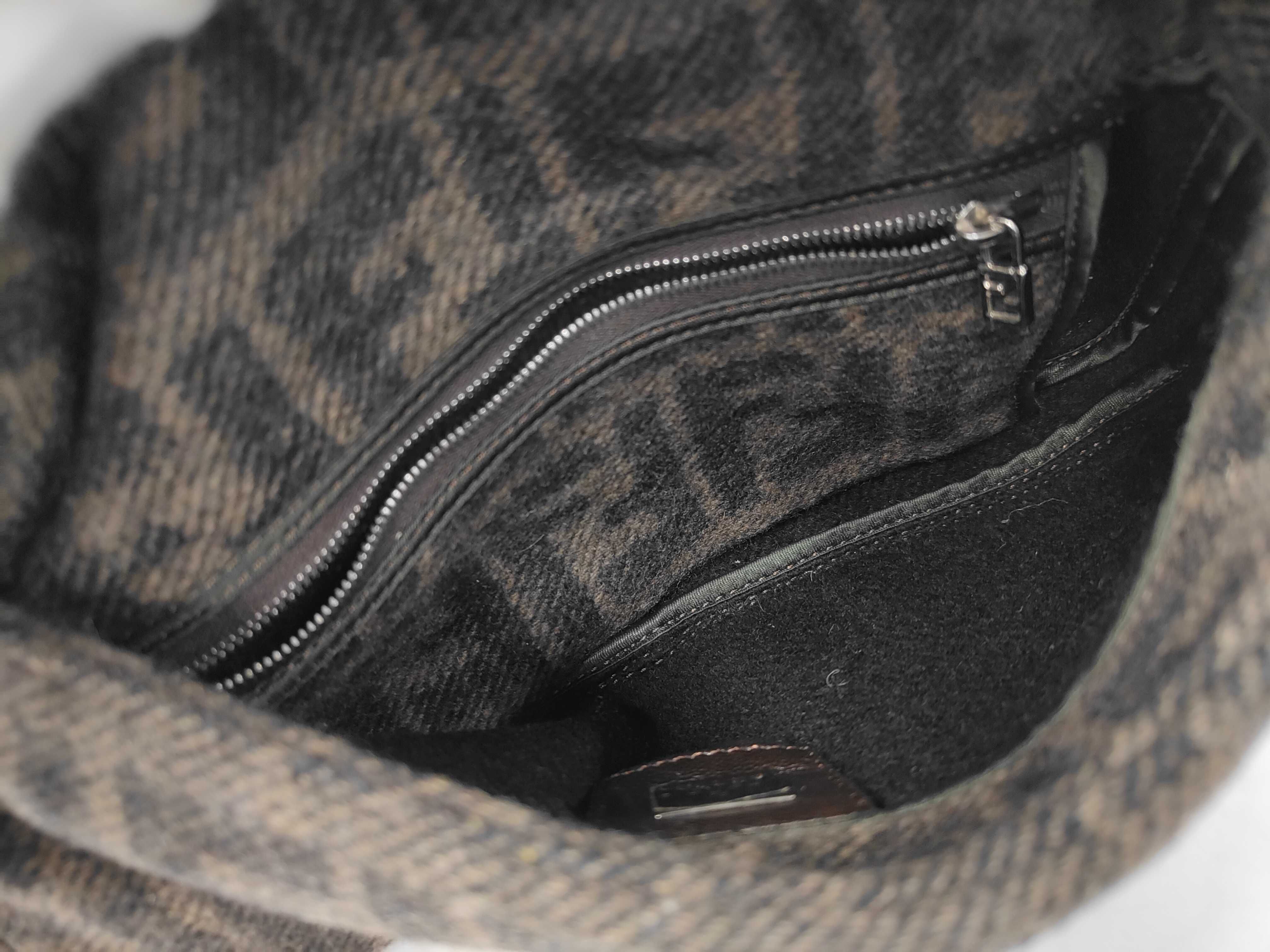 Baguette Wool Zucca Shoulder Bag — view 8