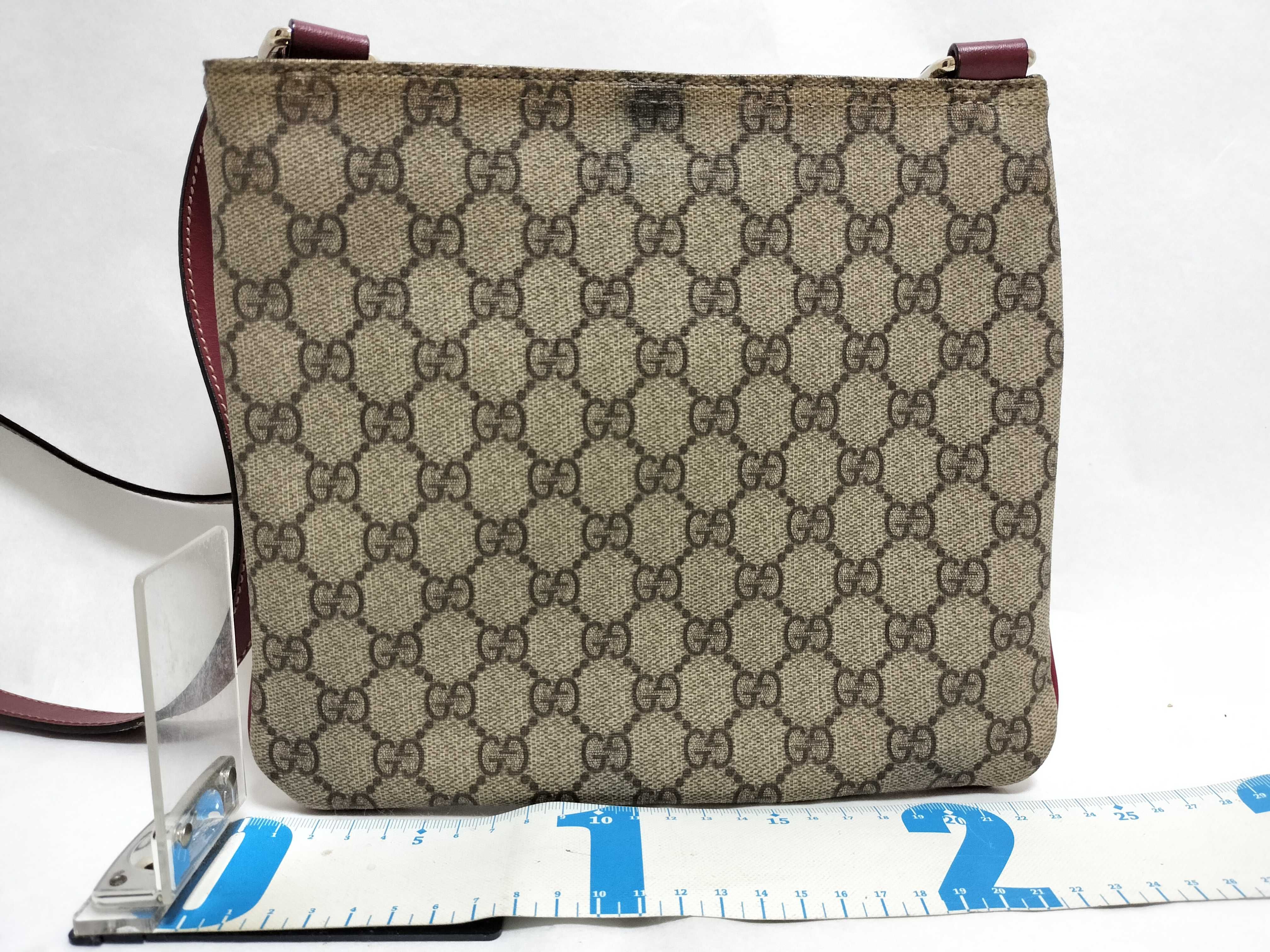 GG Supreme Sherry Shoulder Bag — view 2