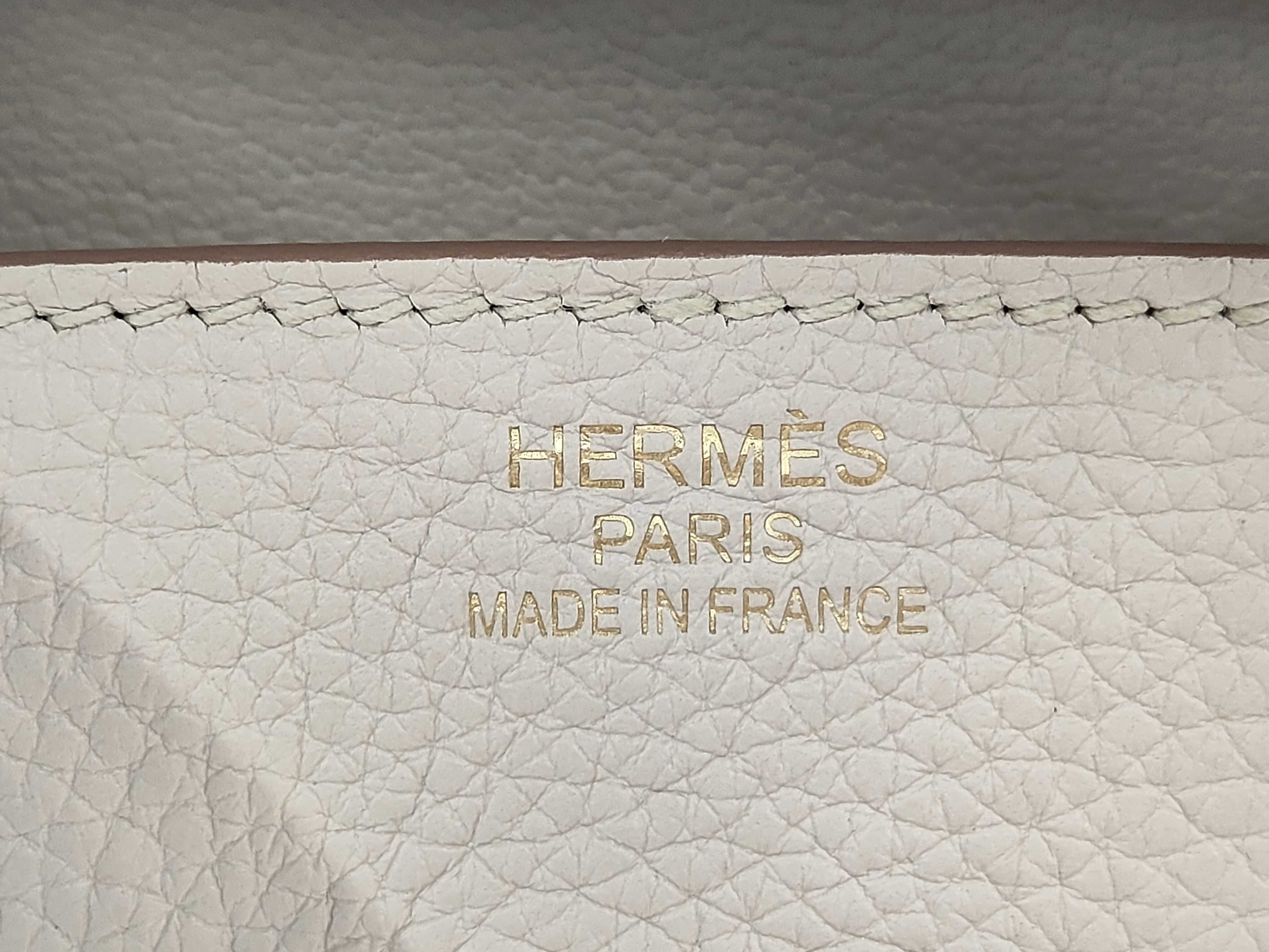 Birkin 35 Craie Gold Hardware A Stamp Handbag — view 9