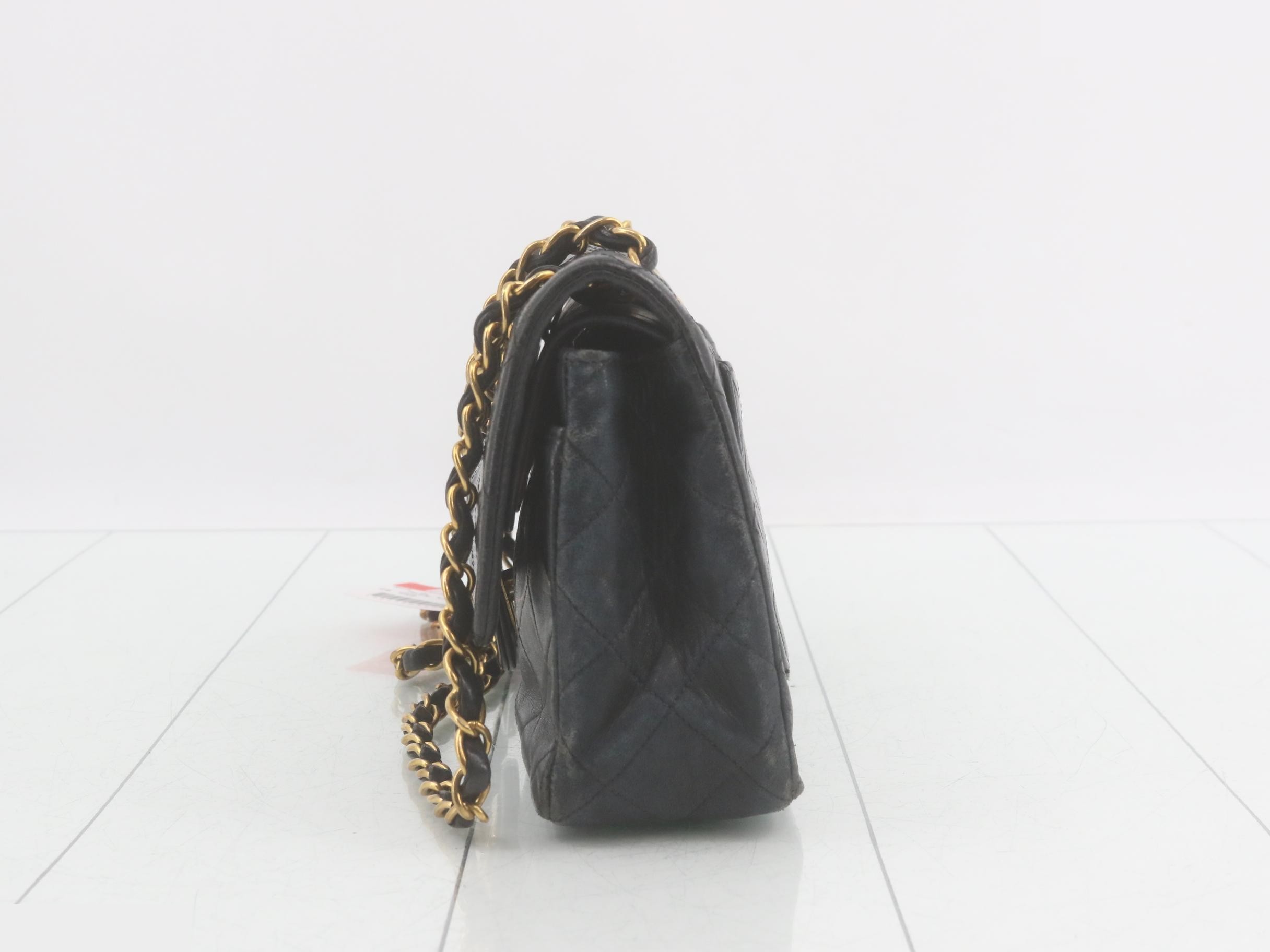 Matelassé (bag) - Shoulder bag — view 3