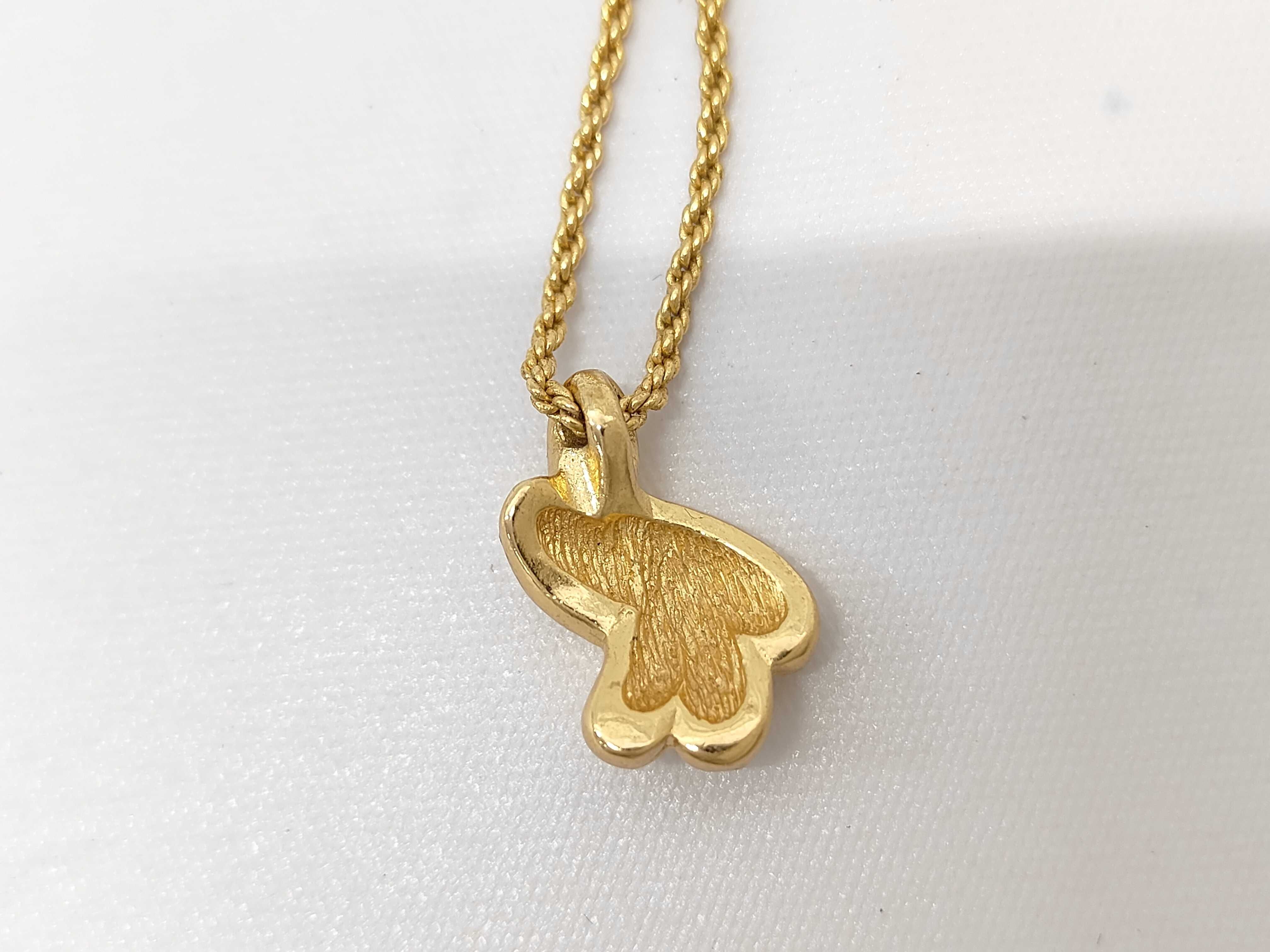 gold necklace — view 2