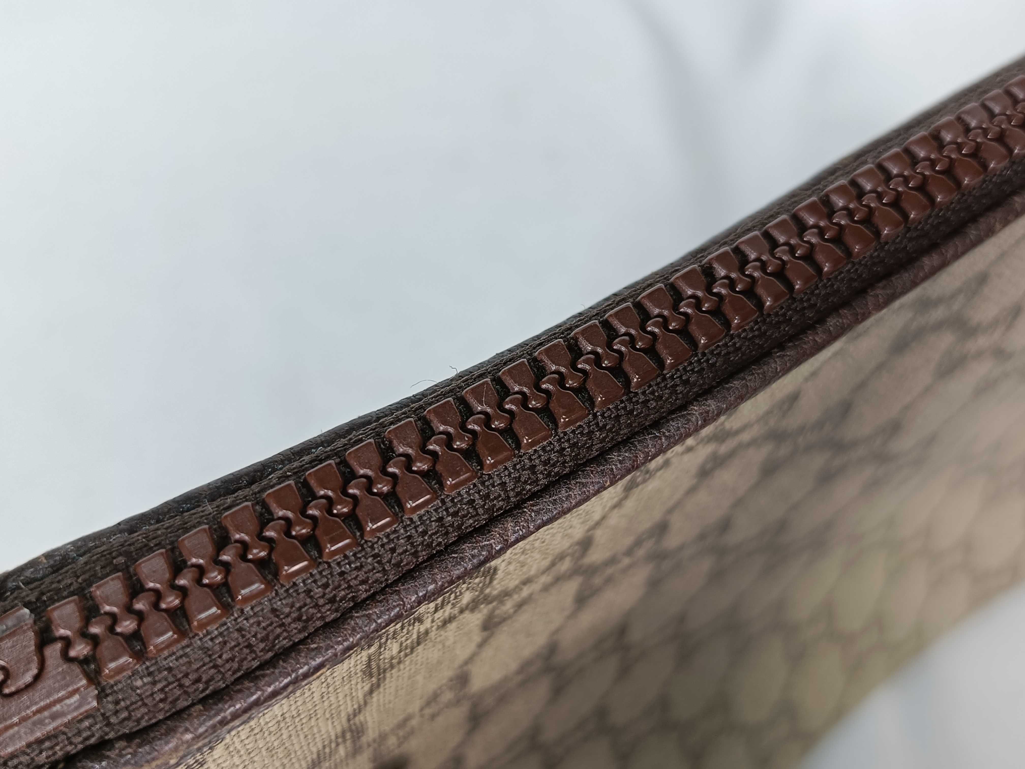 clutch bag — view 6