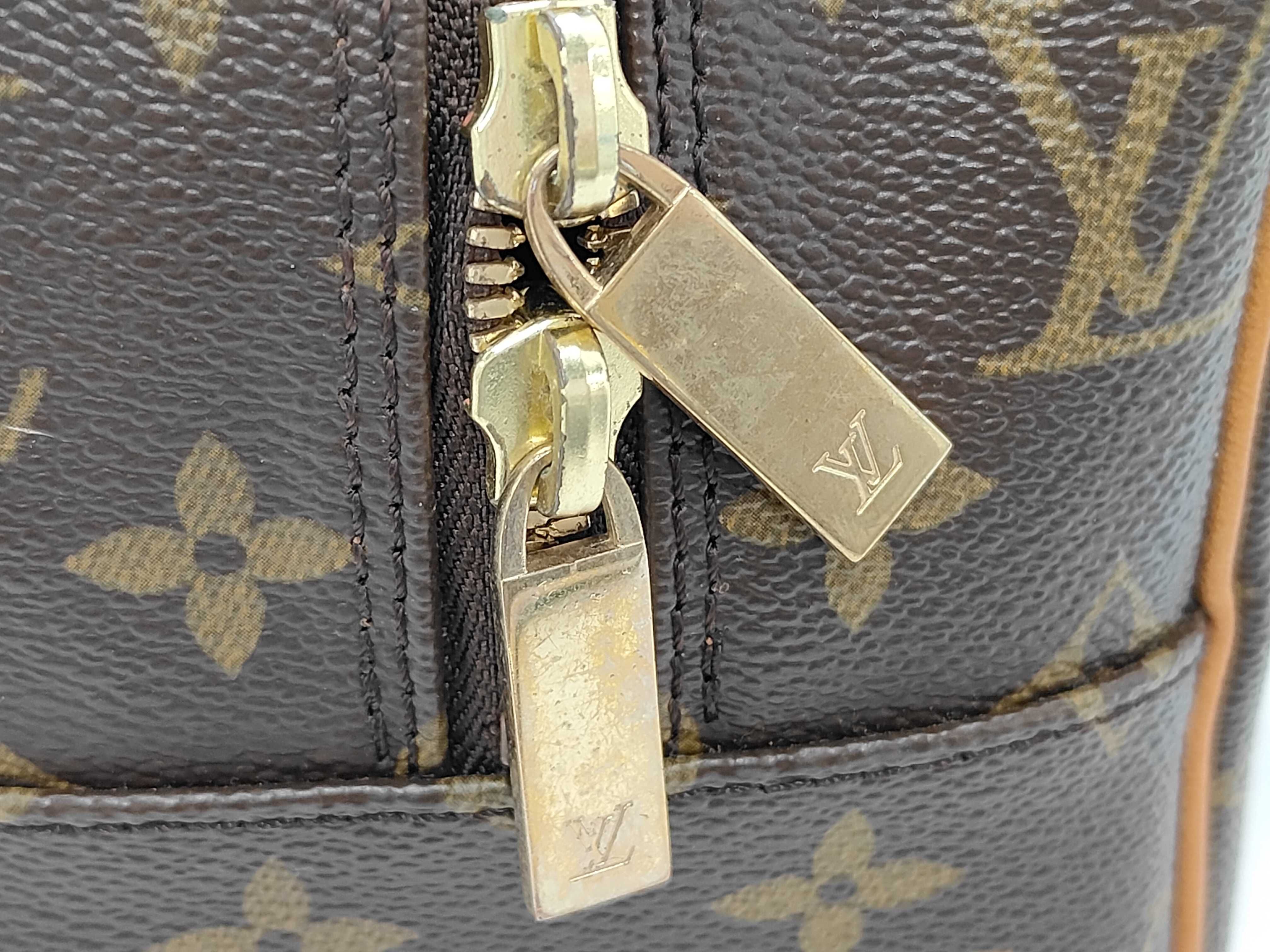 Monogram Louis Vuitton Cite Shoulder Bag — view 9