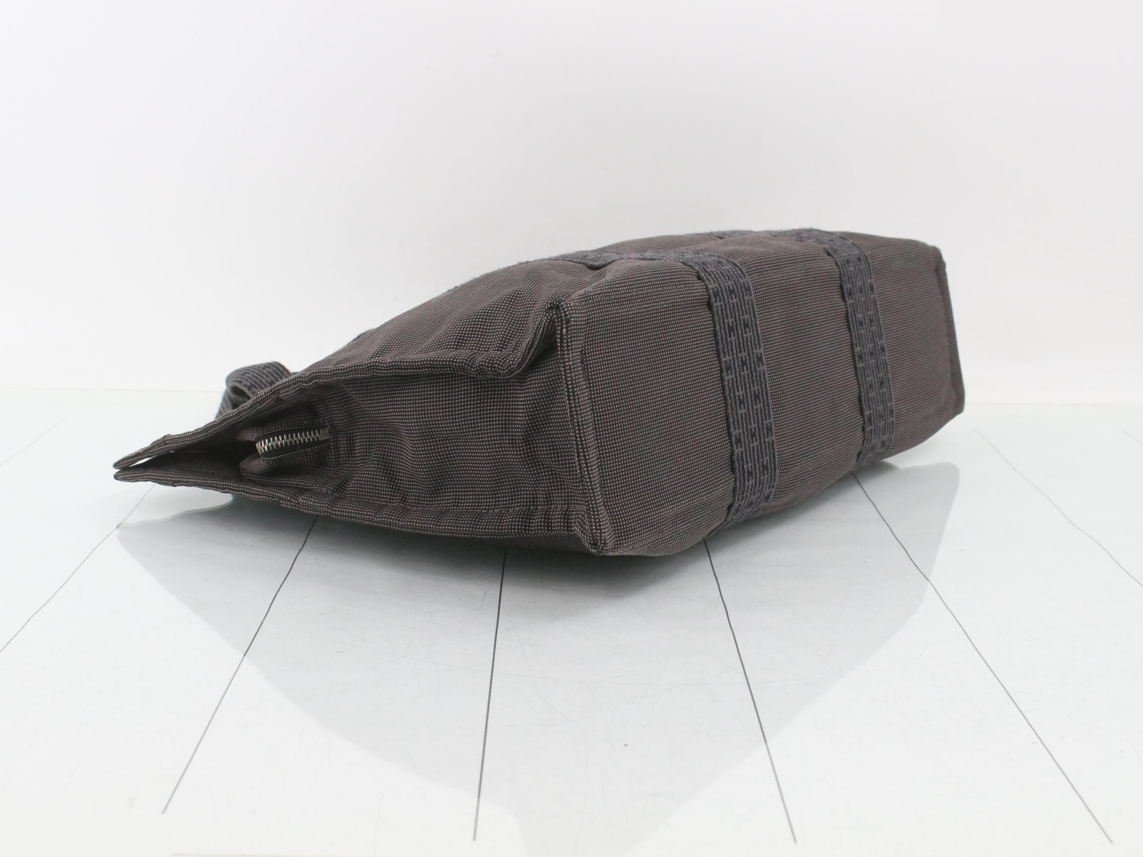Yell Line Tote MM Gray — view 5