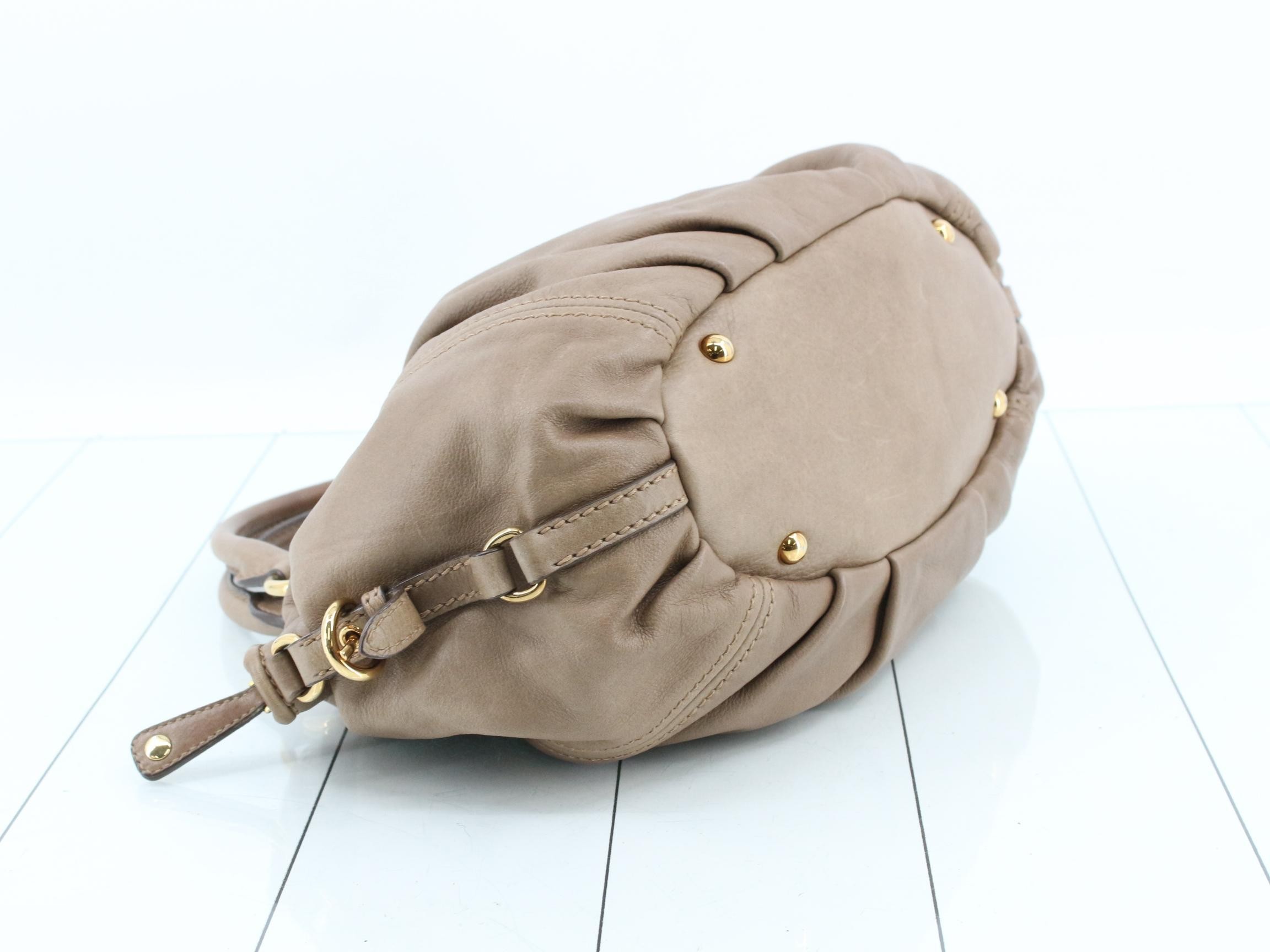 Vitello Luxe Handbag, Leather — view 5