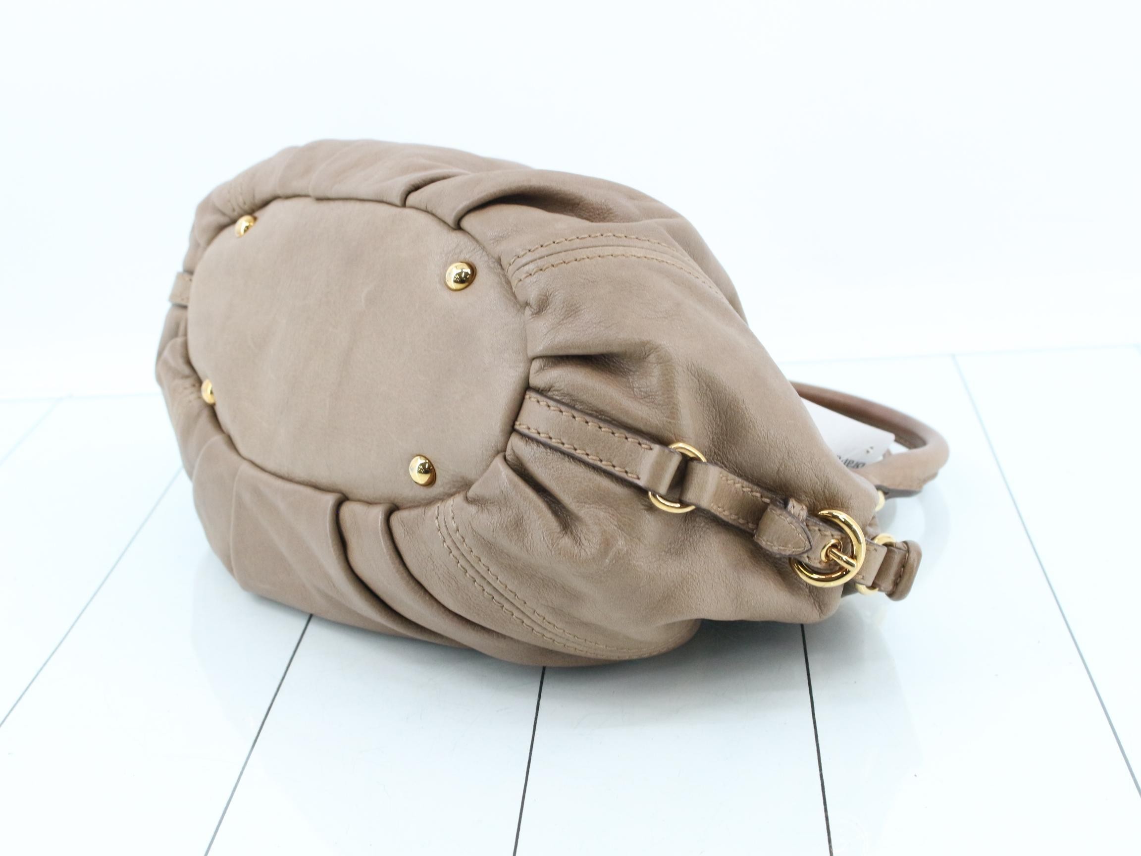 Vitello Luxe Handbag, Leather — view 6