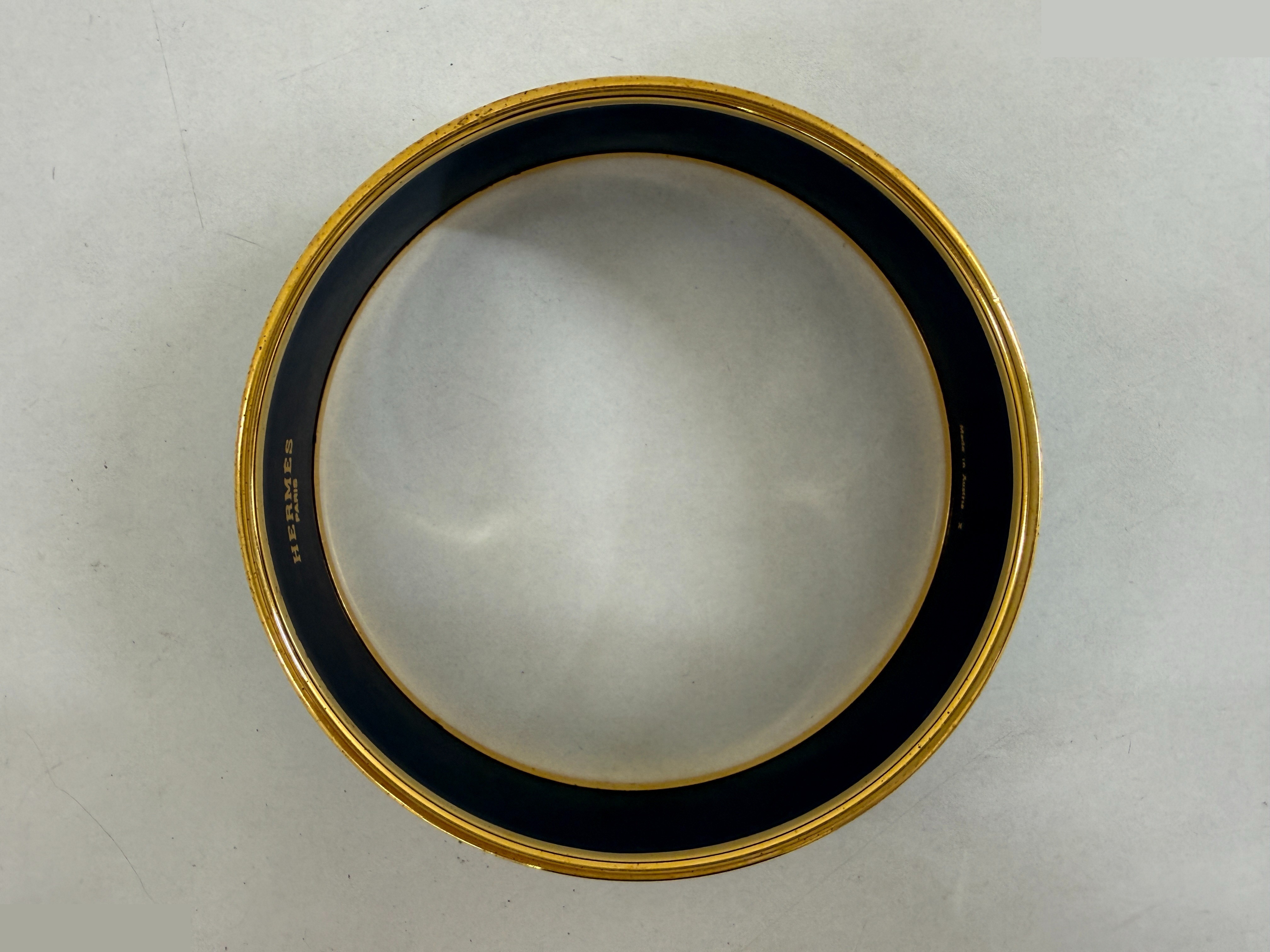 Enamel GM, wrist circumference approximately 21.5 cm — view 5