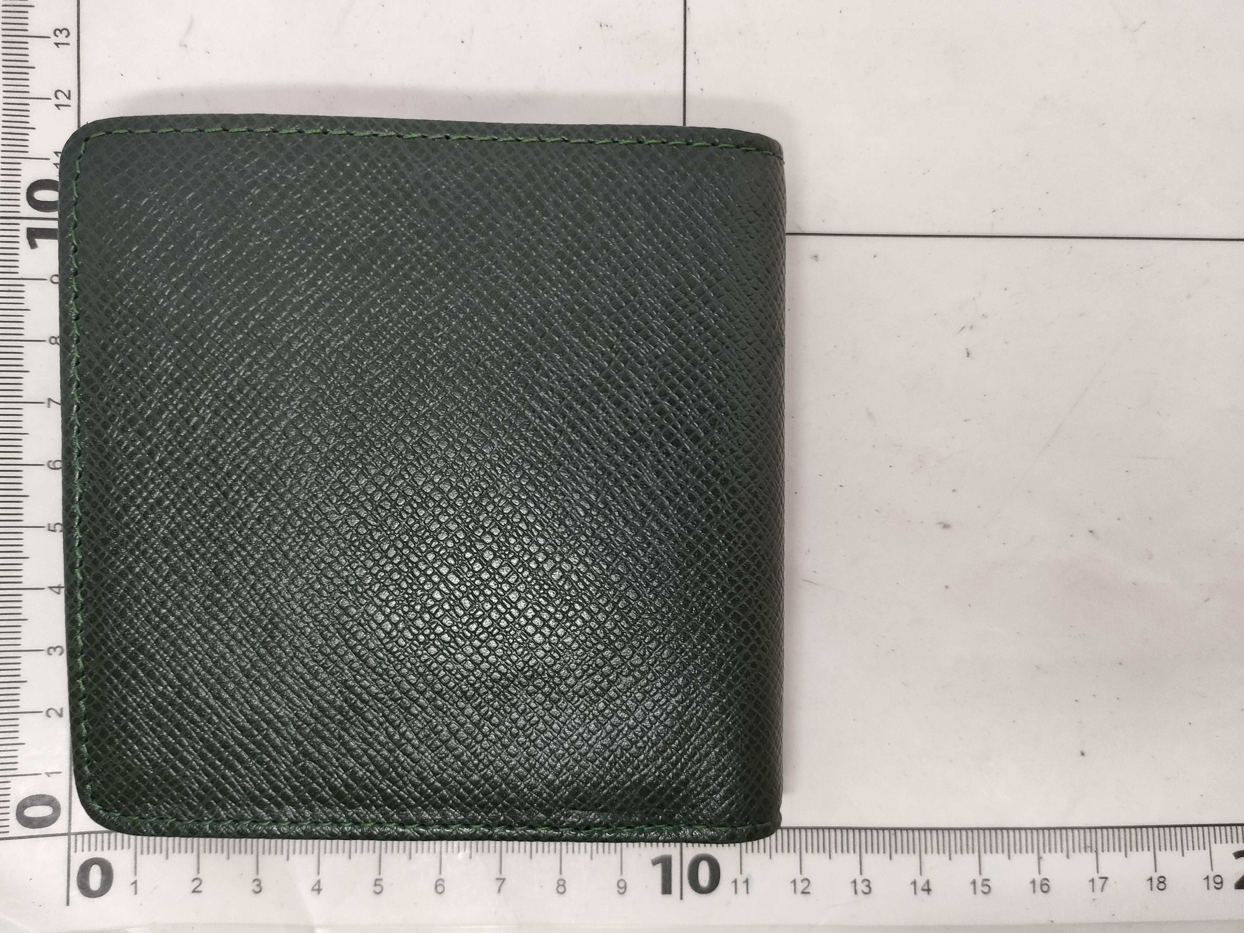 Taiga Bi-fold Wallet — view 2