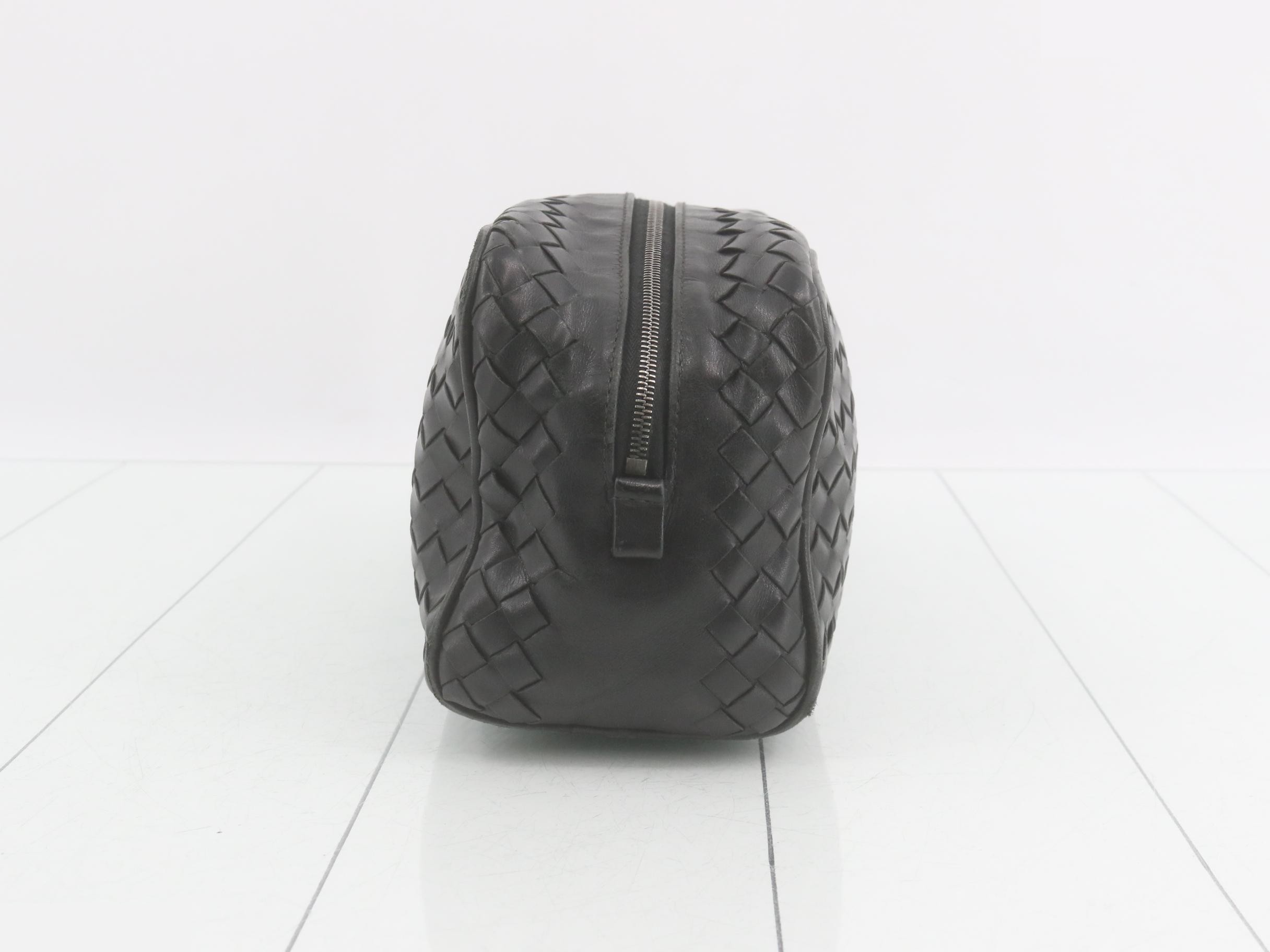 Intrecciato Second Bag, Black — view 3