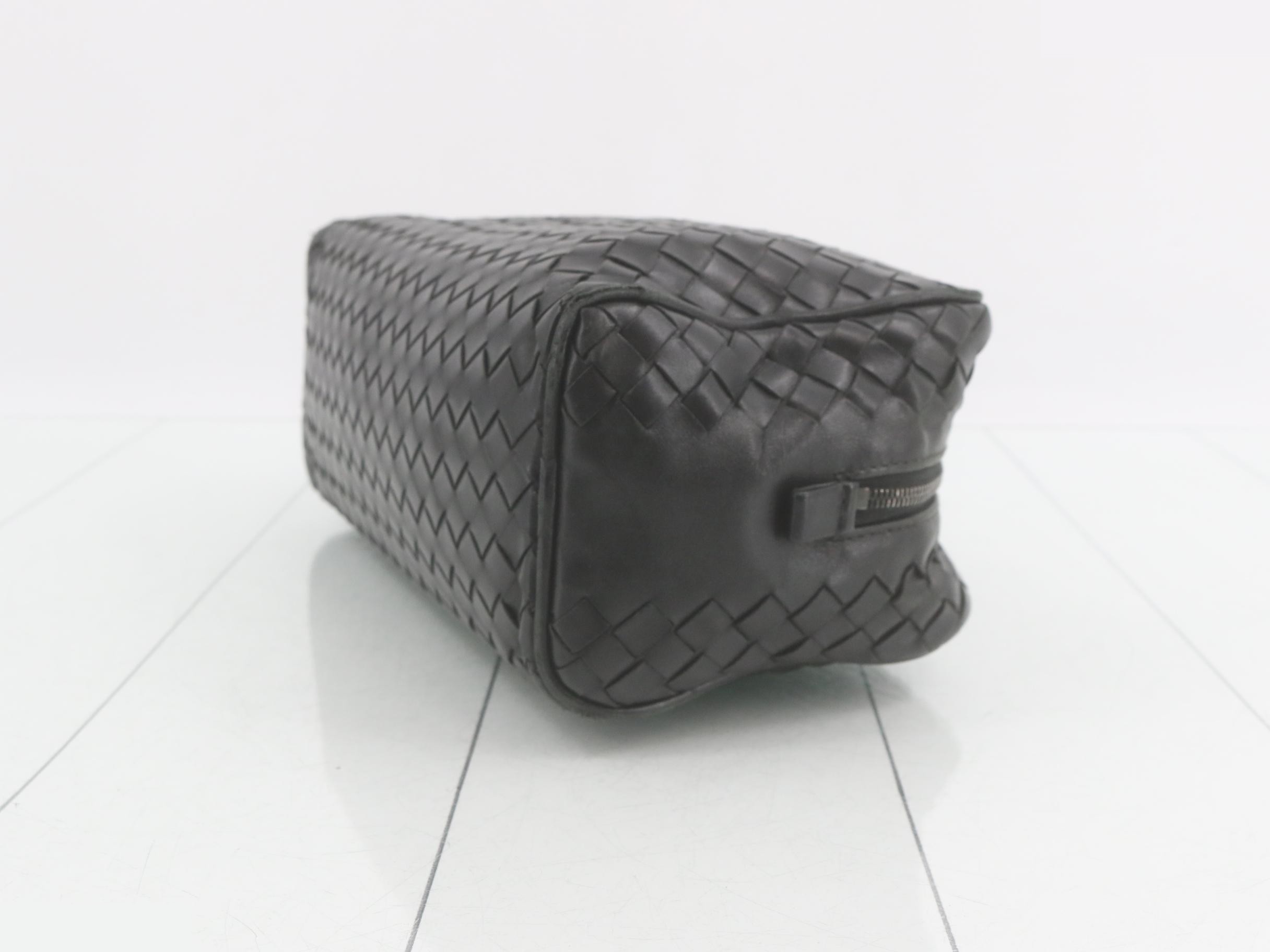 Intrecciato Second Bag, Black — view 6
