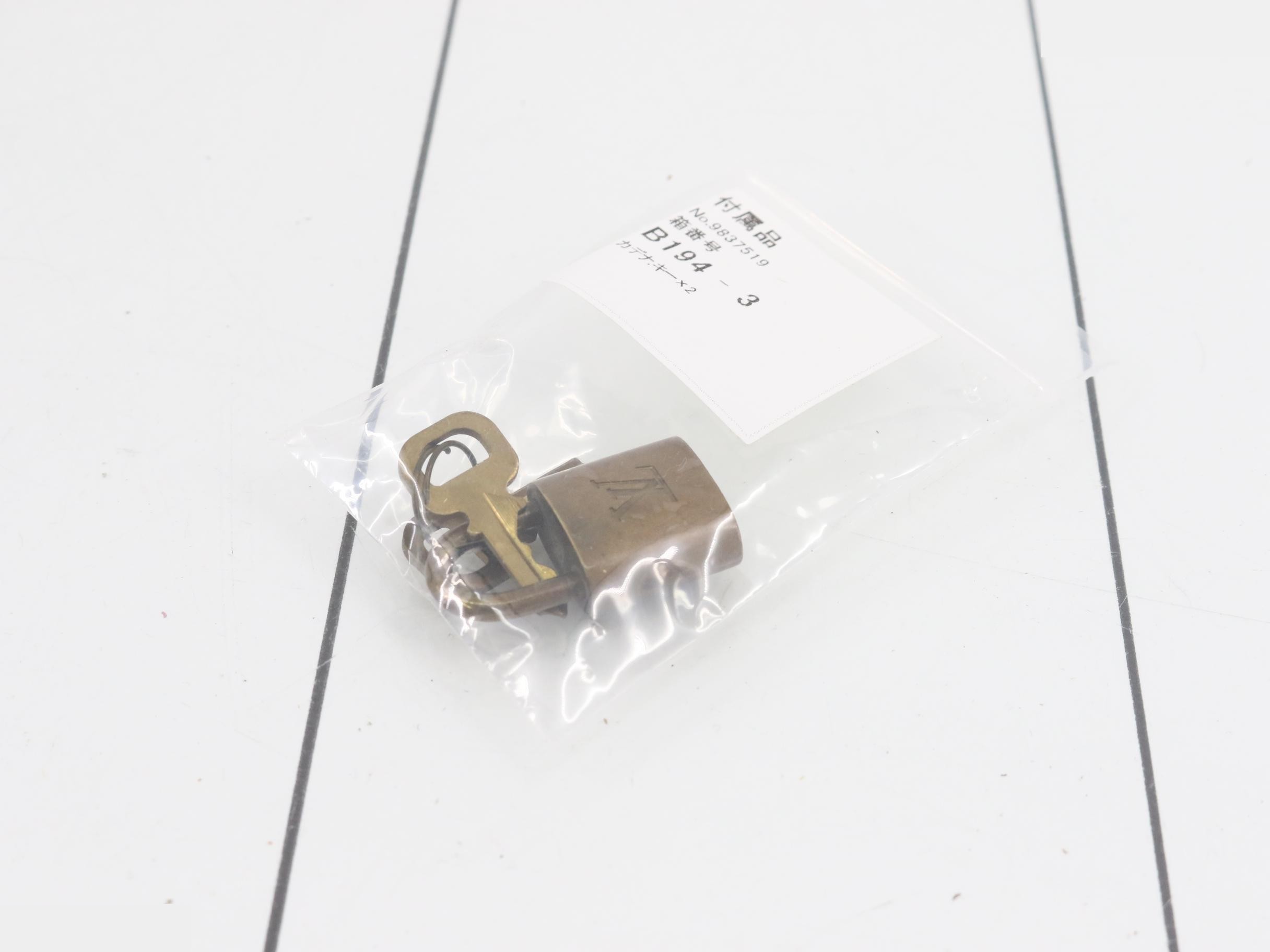 Speedy 35 Monogram Brown Handbag — view 7