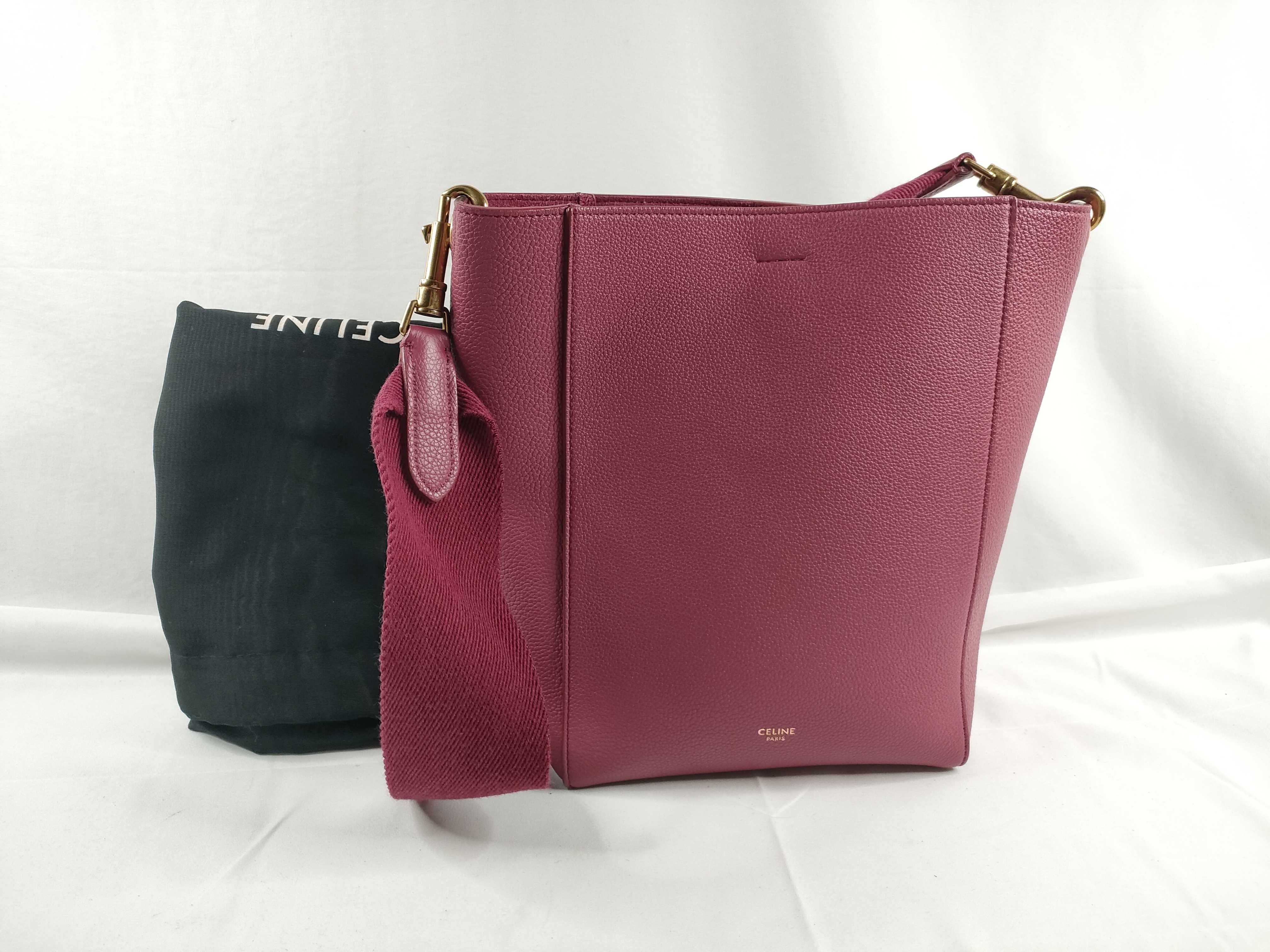 shoulder bag