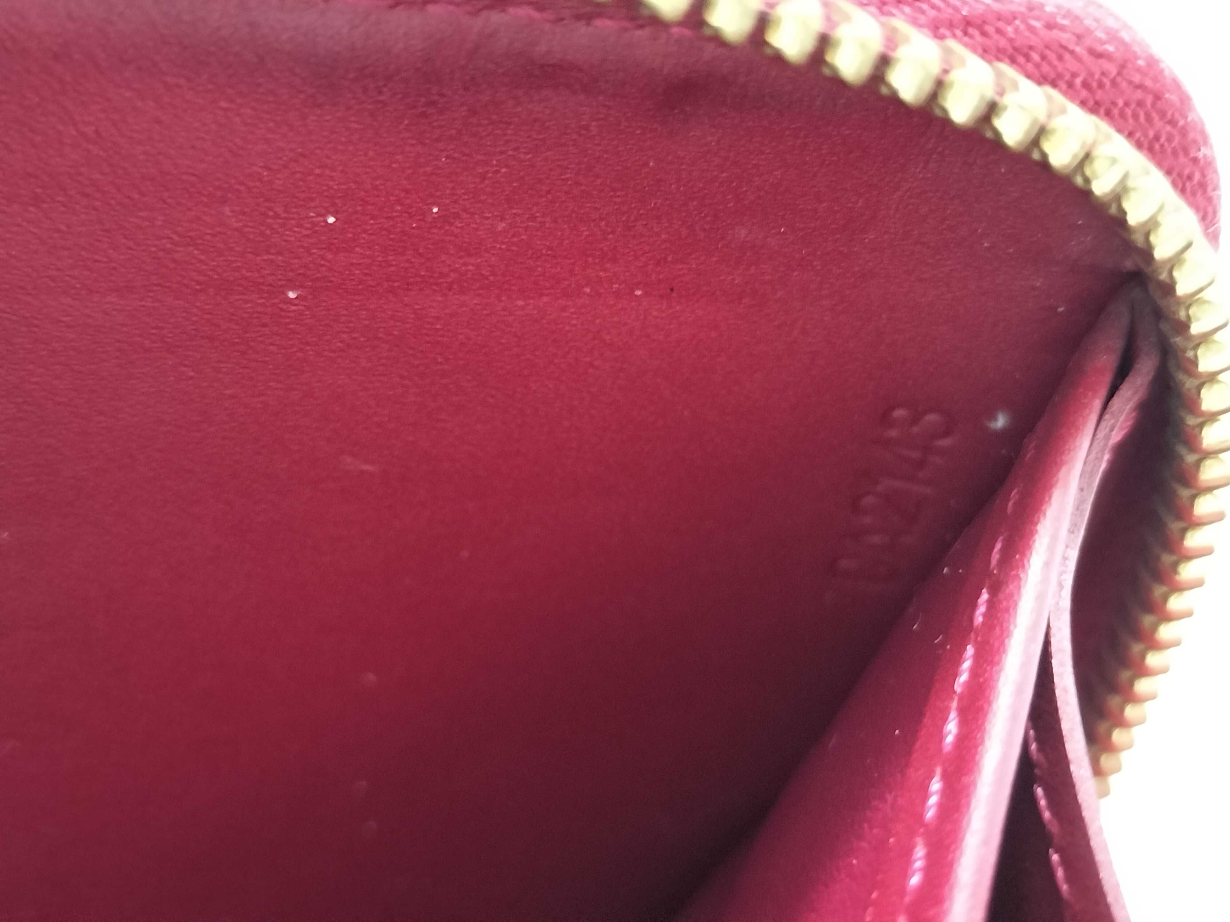 Vernis Zippy Wallet Pomme d'Amour M91981 CA2143 Wallet — view 11