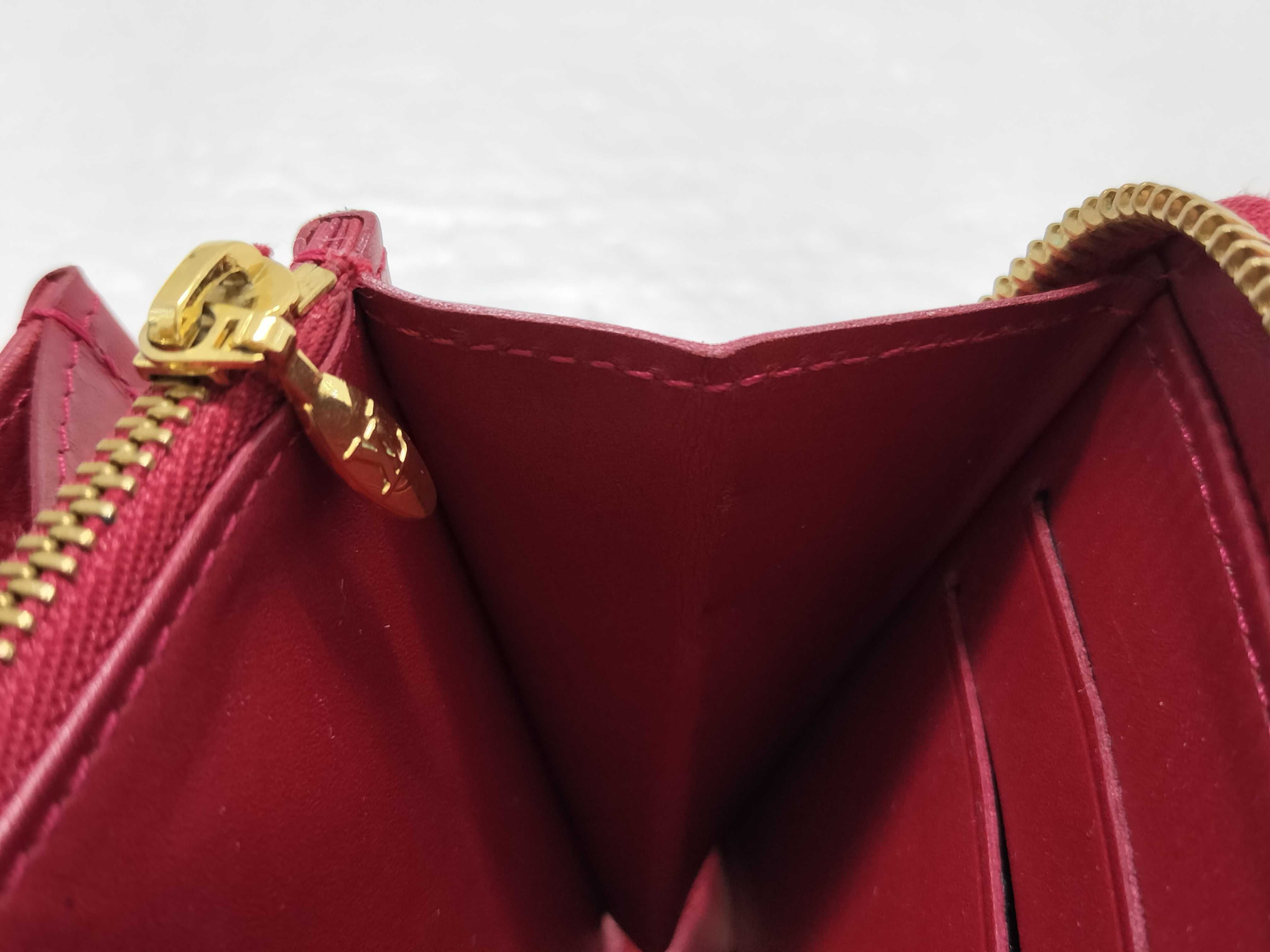 Vernis Zippy Wallet Pomme d'Amour M91981 CA2143 Wallet — view 8