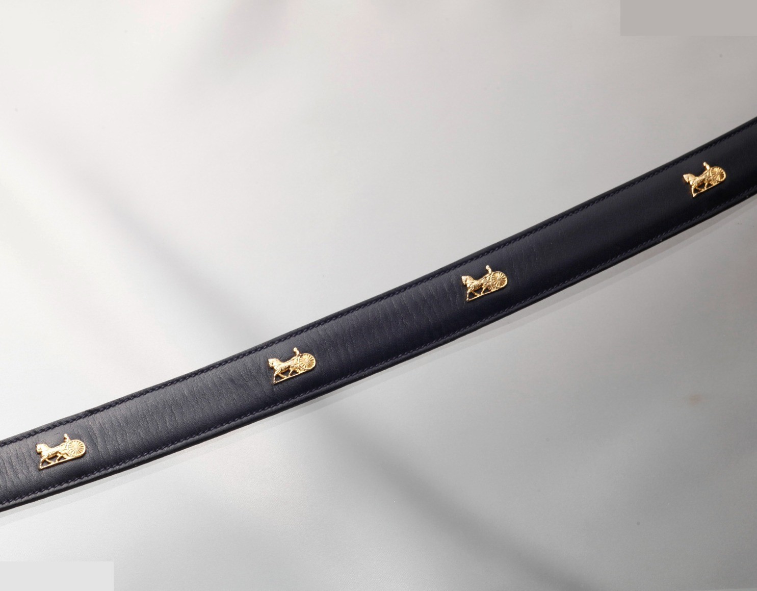Leather belt — view 3