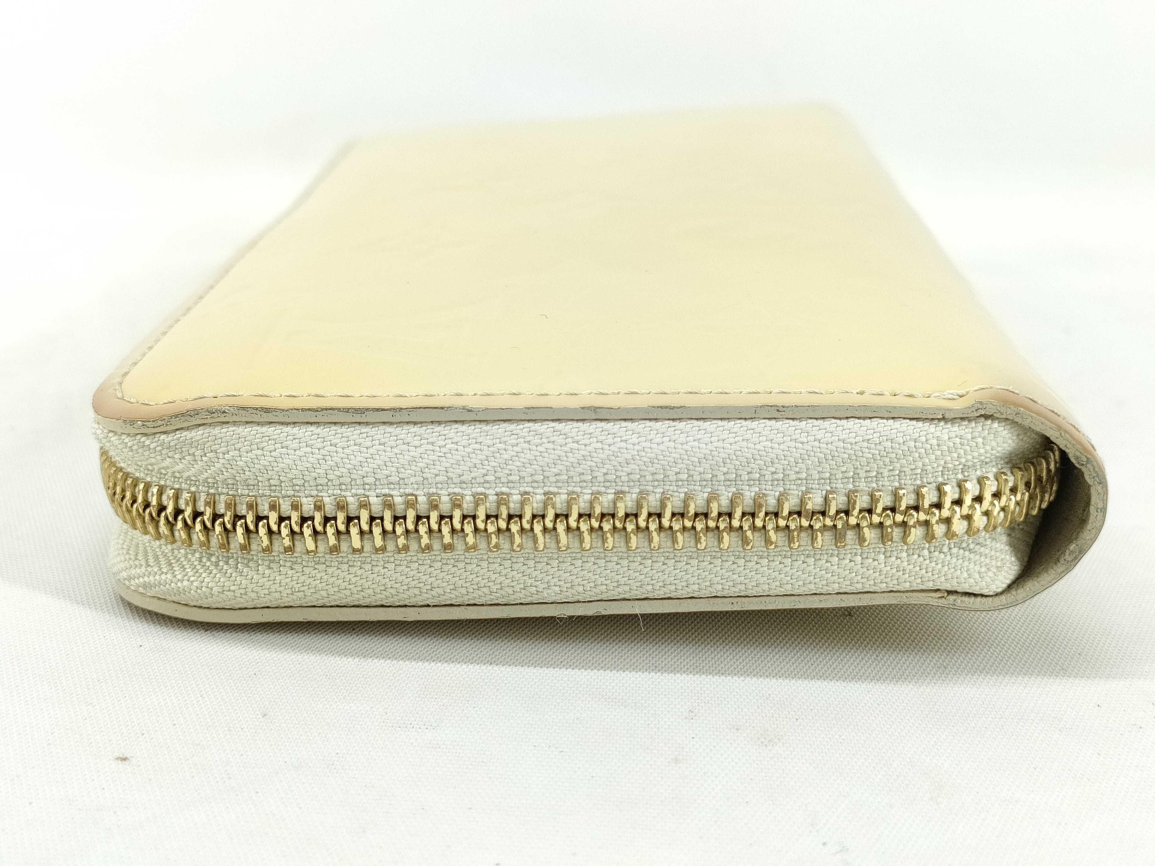 Vernis Vuitton Vernis Zippy Wallet Broncolail Wallet — view 5