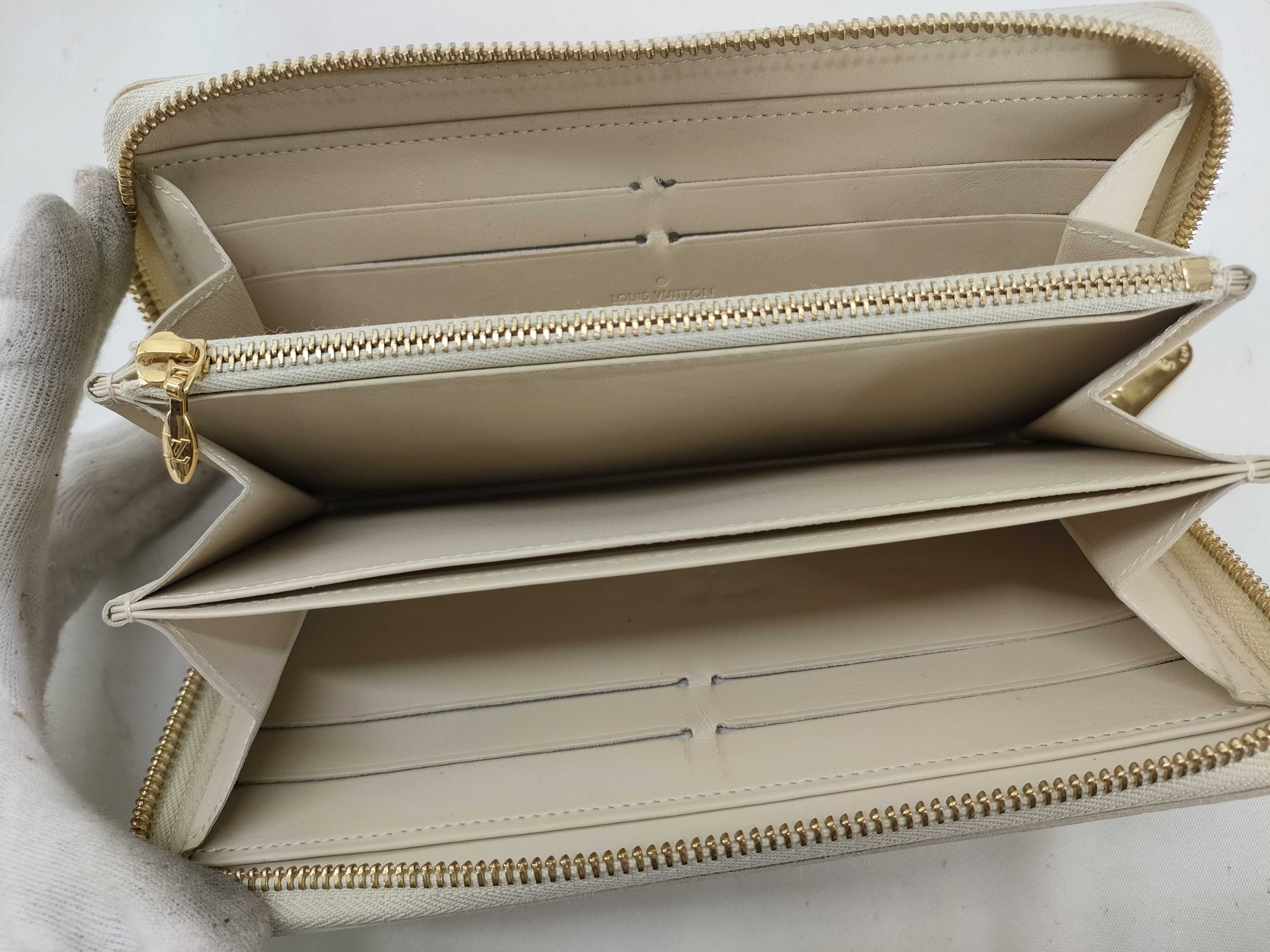 Vernis Vuitton Vernis Zippy Wallet Broncolail Wallet — view 9