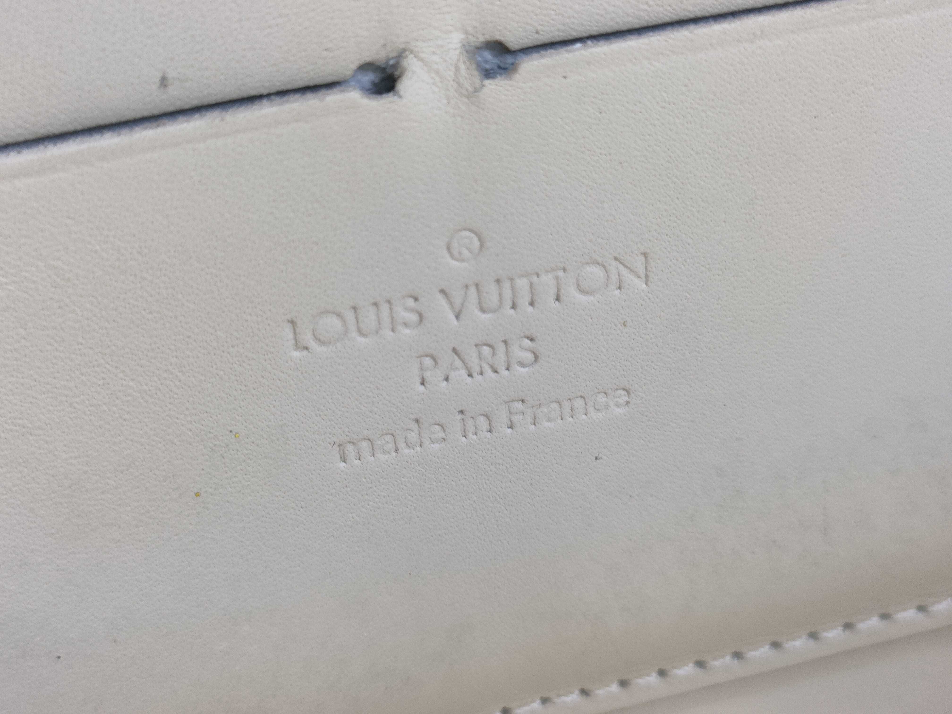 Vernis Vuitton Vernis Zippy Wallet Broncolail Wallet — view 10