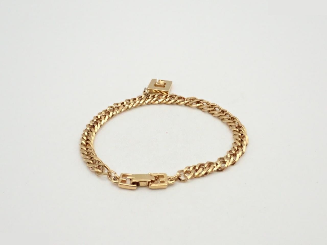 Other lines: Precious metal bracelets and bangles (metal), wrist circumference approximately 16 cm. — view 2