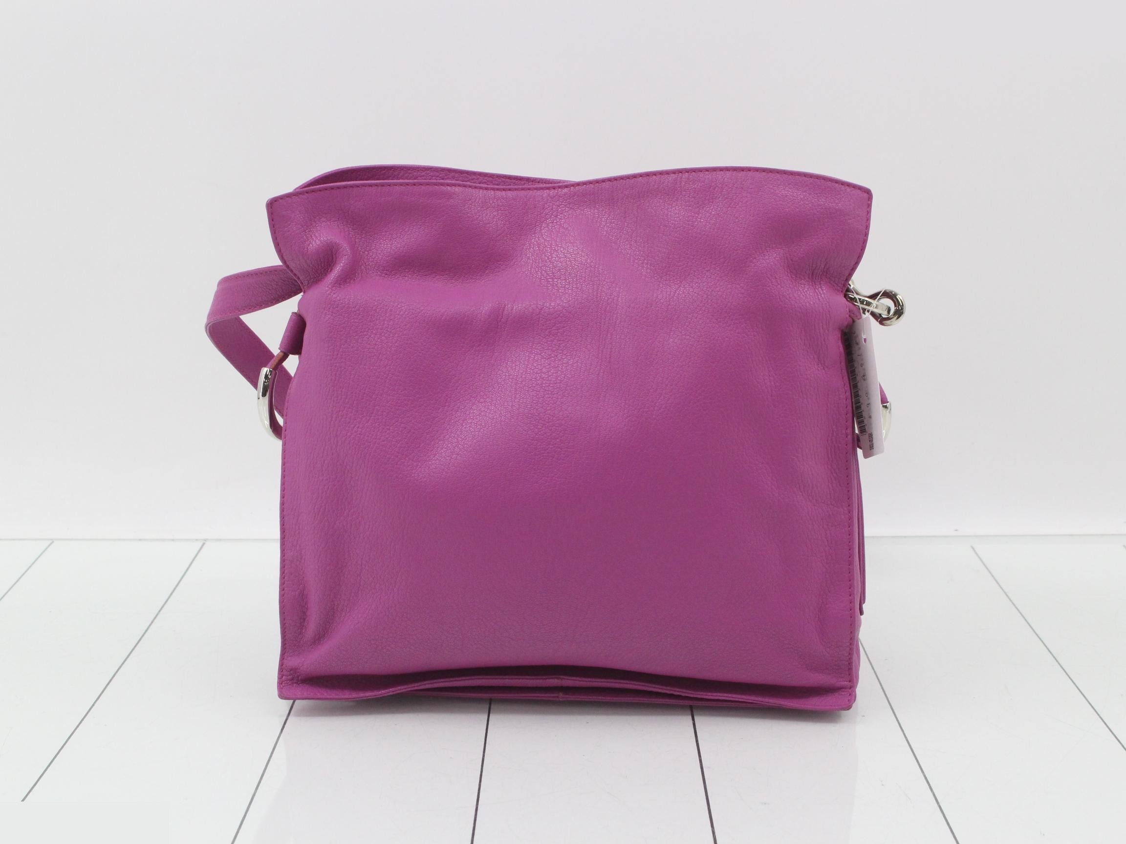 Other lines: Bags & Shoulder Bags, Leather, Anagram — view 2