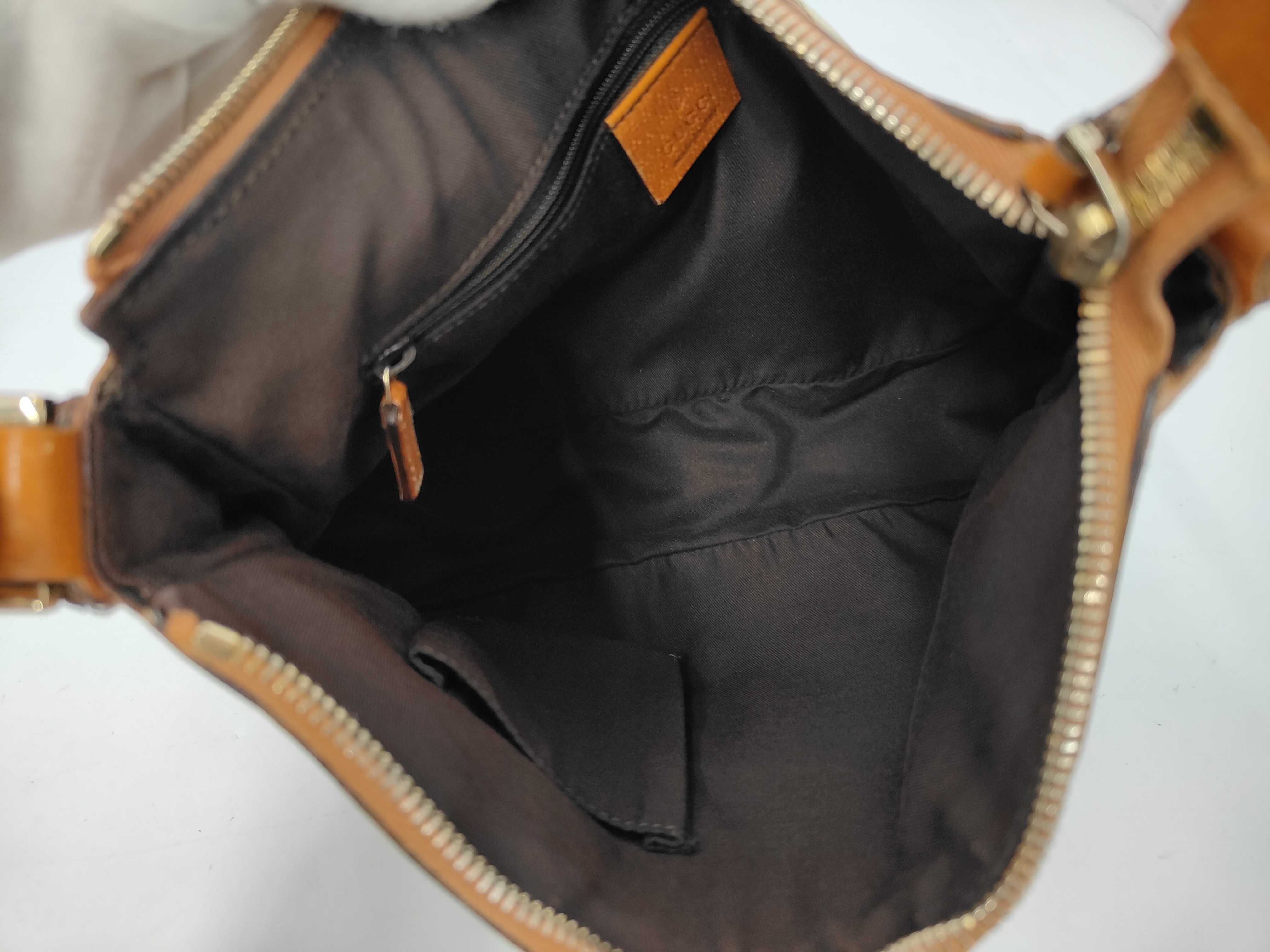 GG Canvas Handbag — view 8