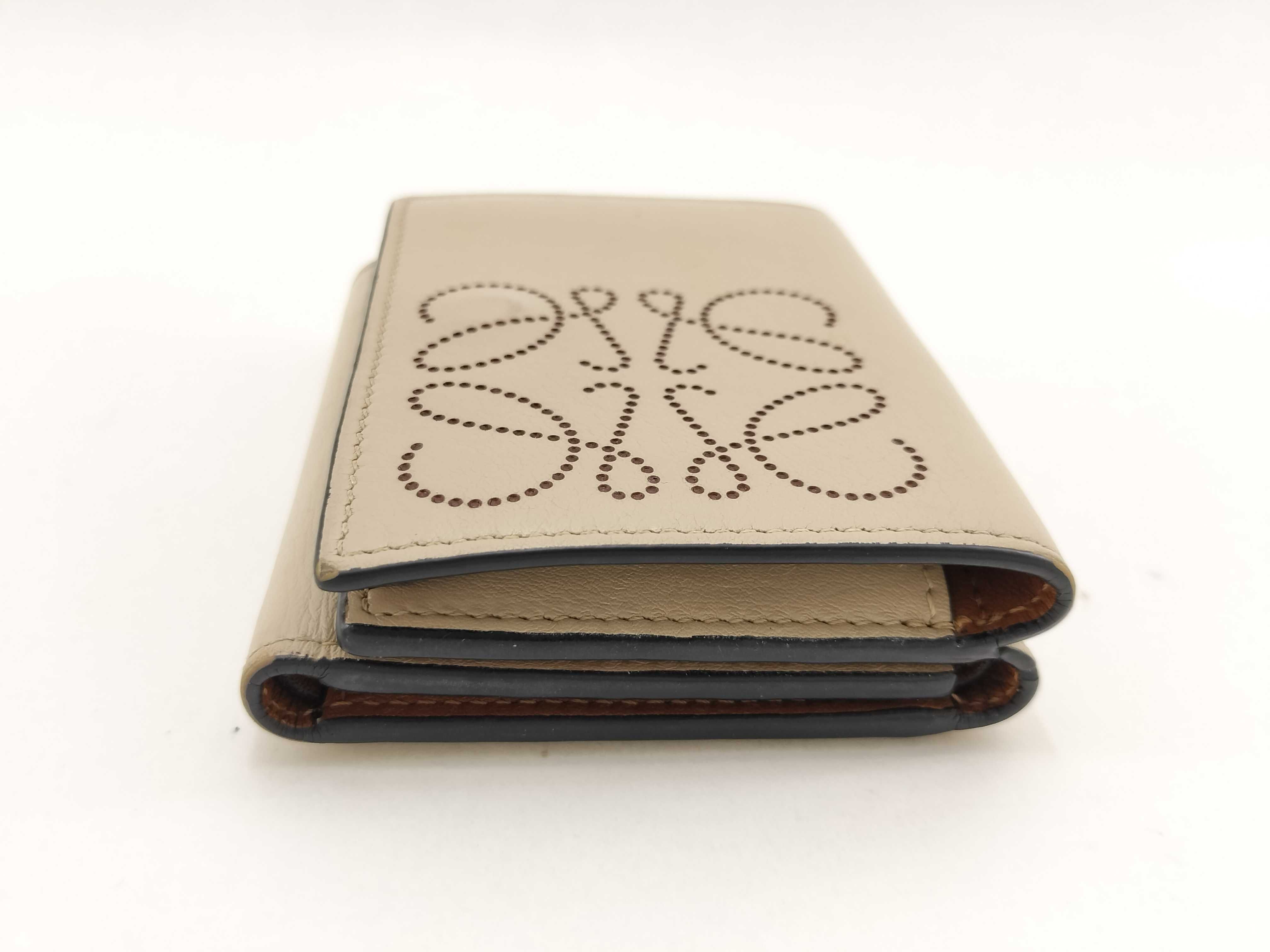 Trifold Wallet — view 3