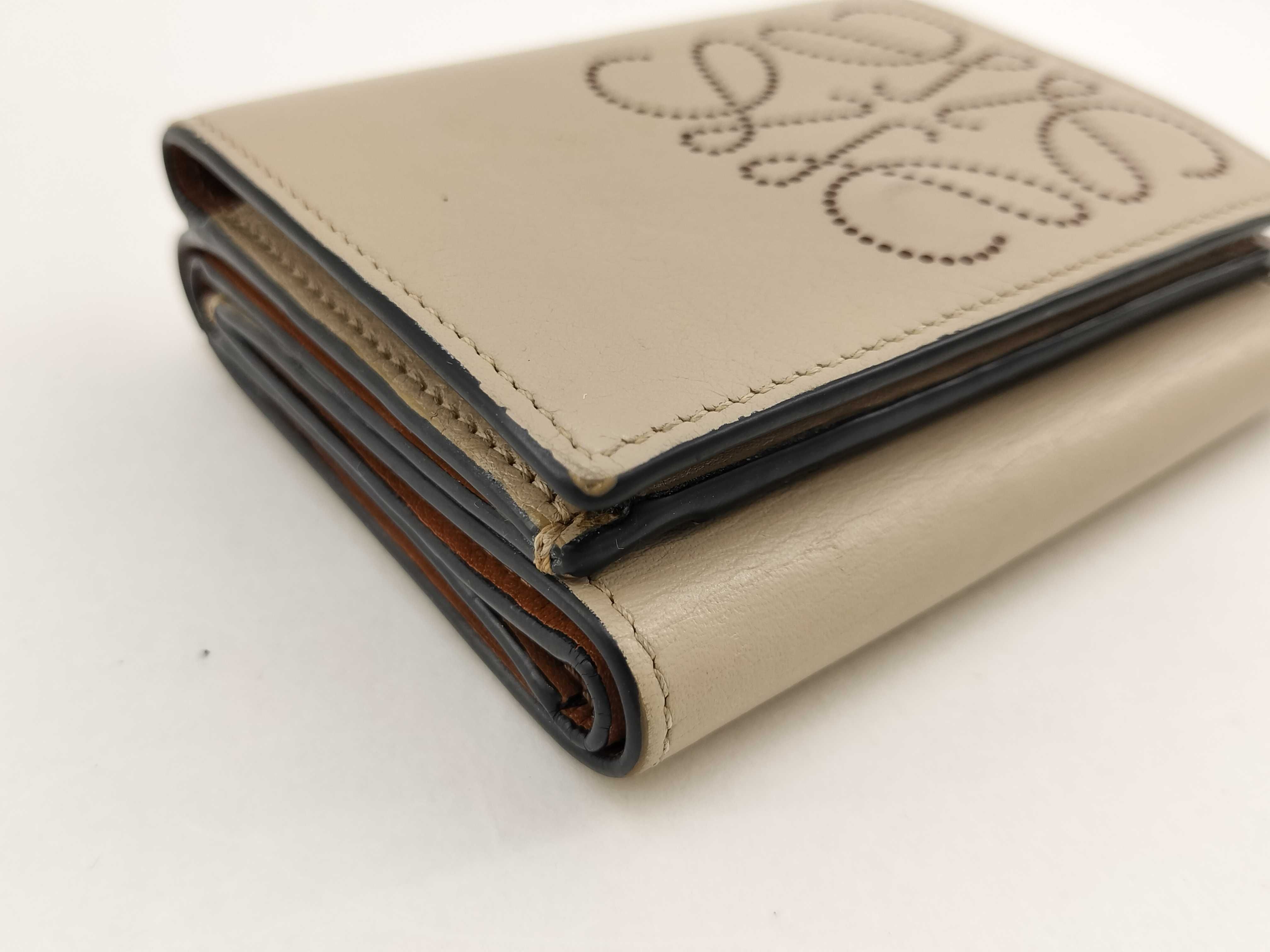 Trifold Wallet — view 6
