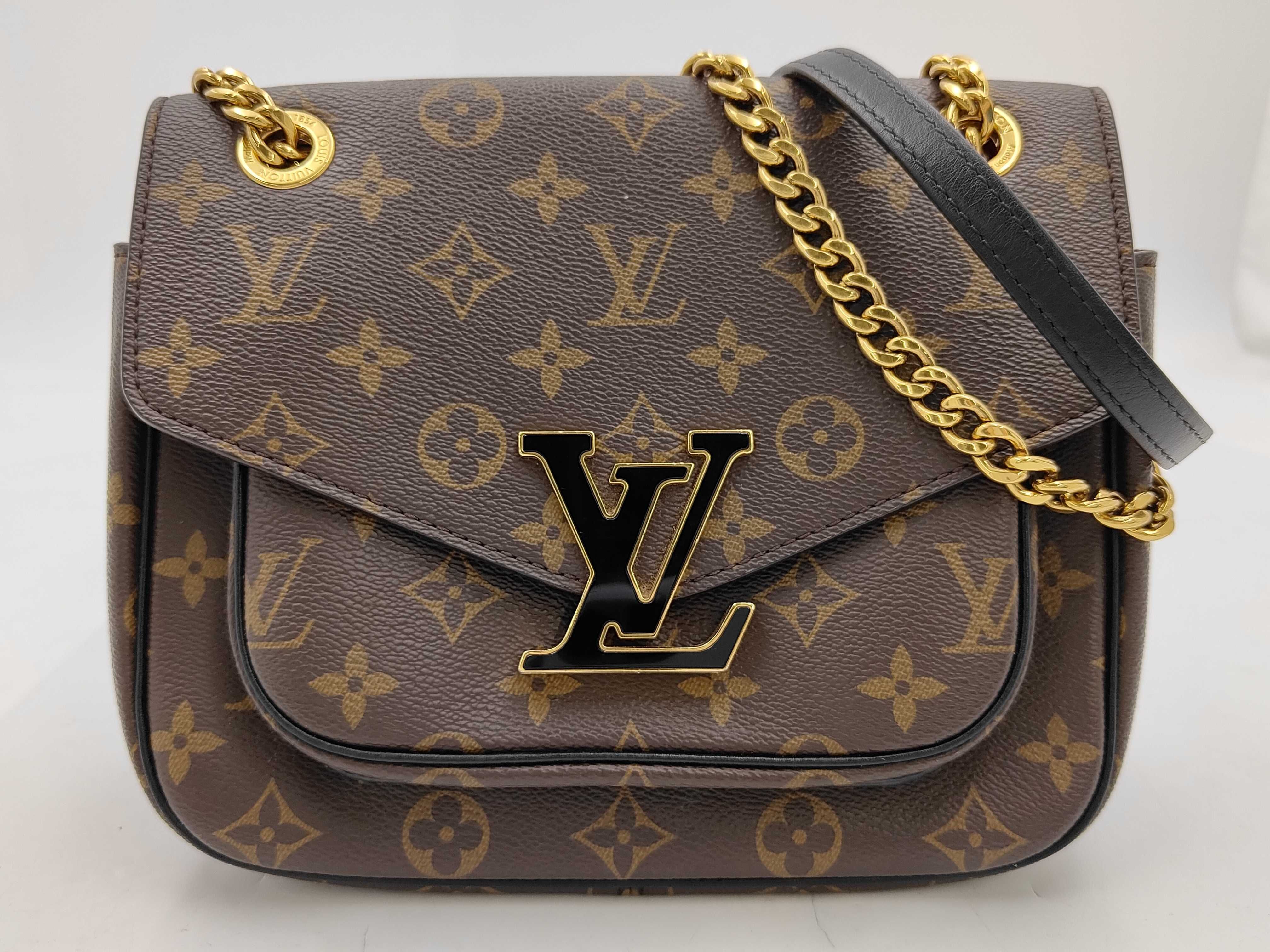 Monogram Passy M45592 Shoulder Bag