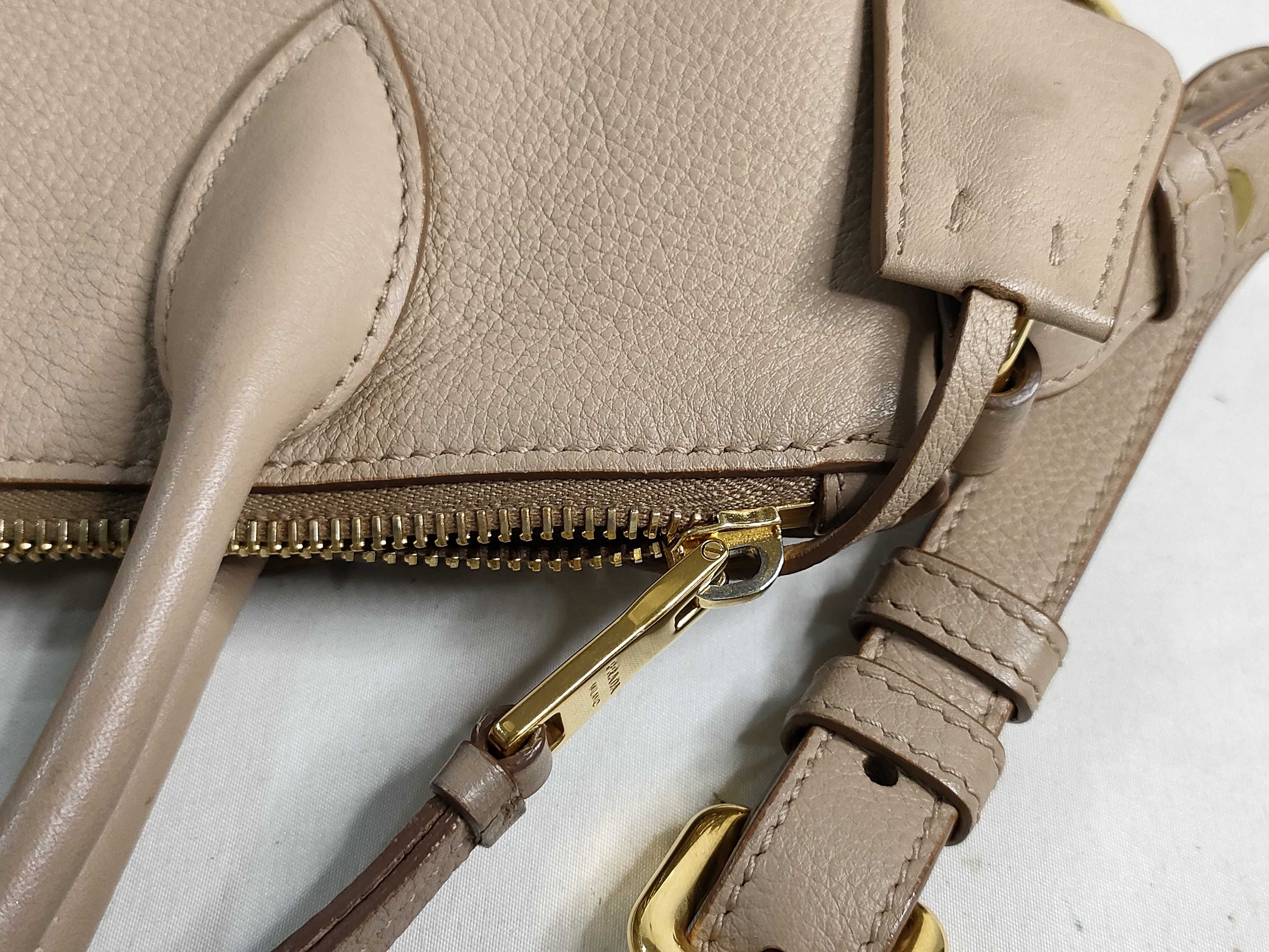 Vitello Daino Leather 2-Way Handbag, Beige, 1BA111 (Handbag) — view 15