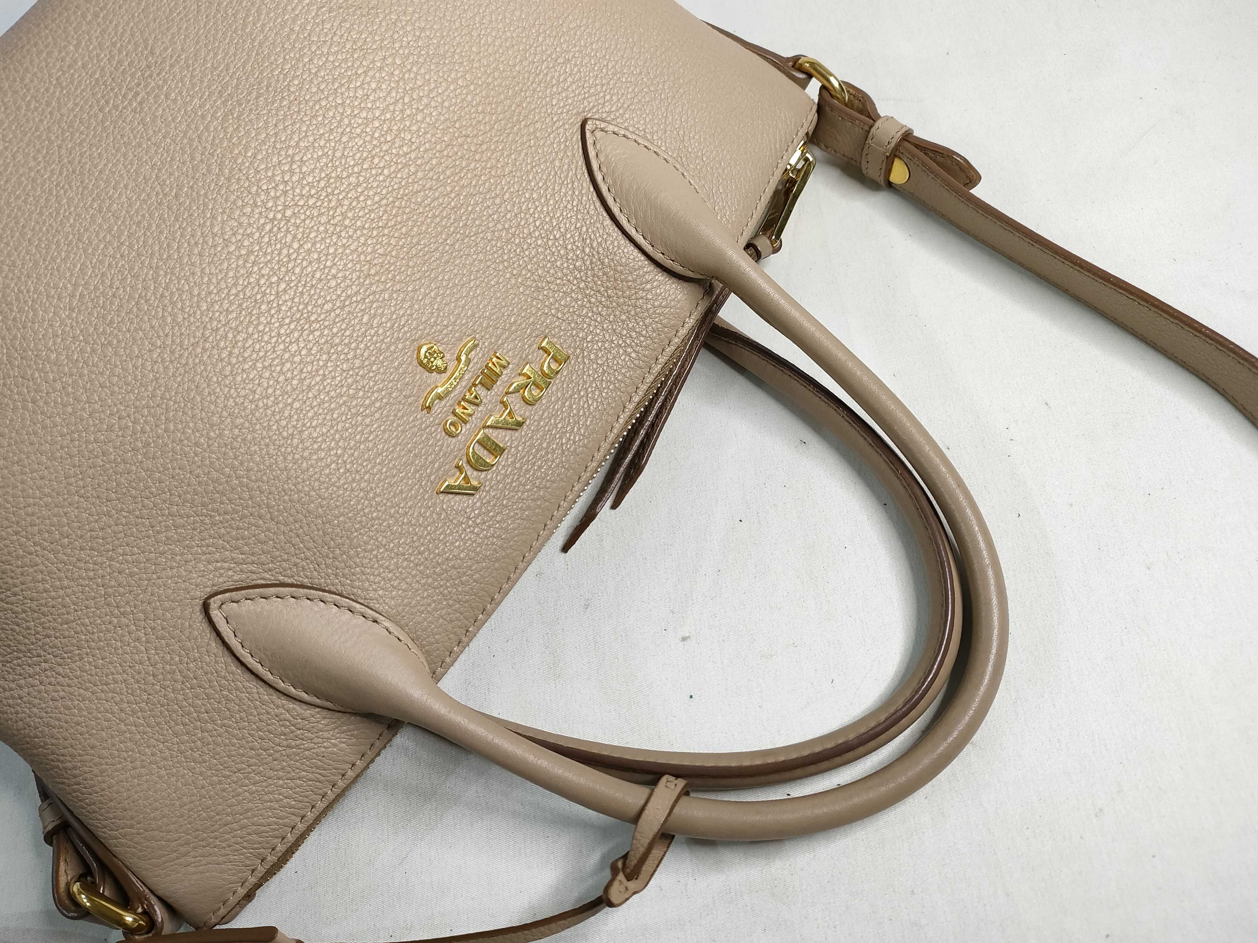 Vitello Daino Leather 2-Way Handbag, Beige, 1BA111 (Handbag) — view 3