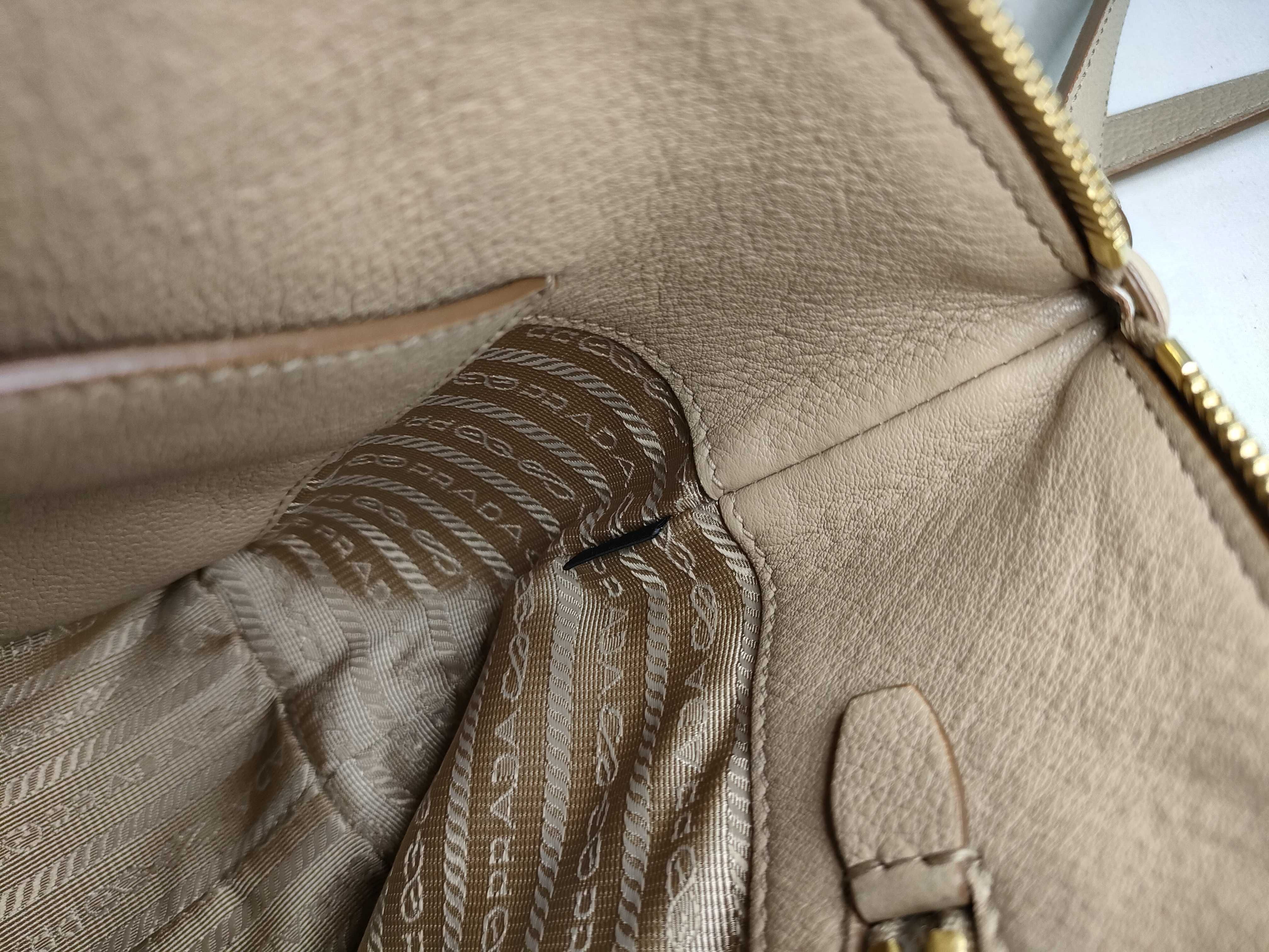 Vitello Daino Leather 2-Way Handbag, Beige, 1BA111 (Handbag) — view 10